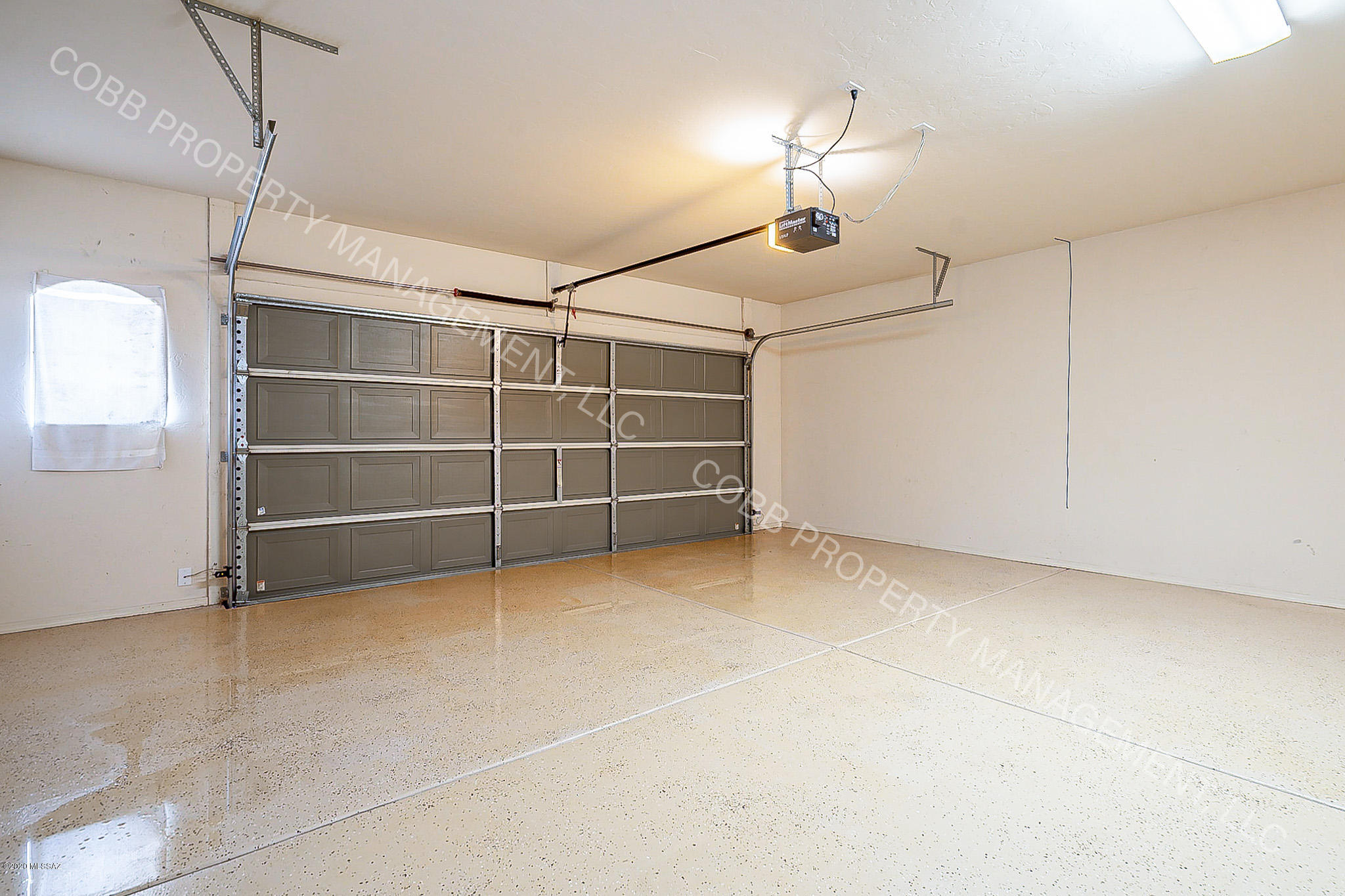 Agua Dulce (1-60) - Residential Lease