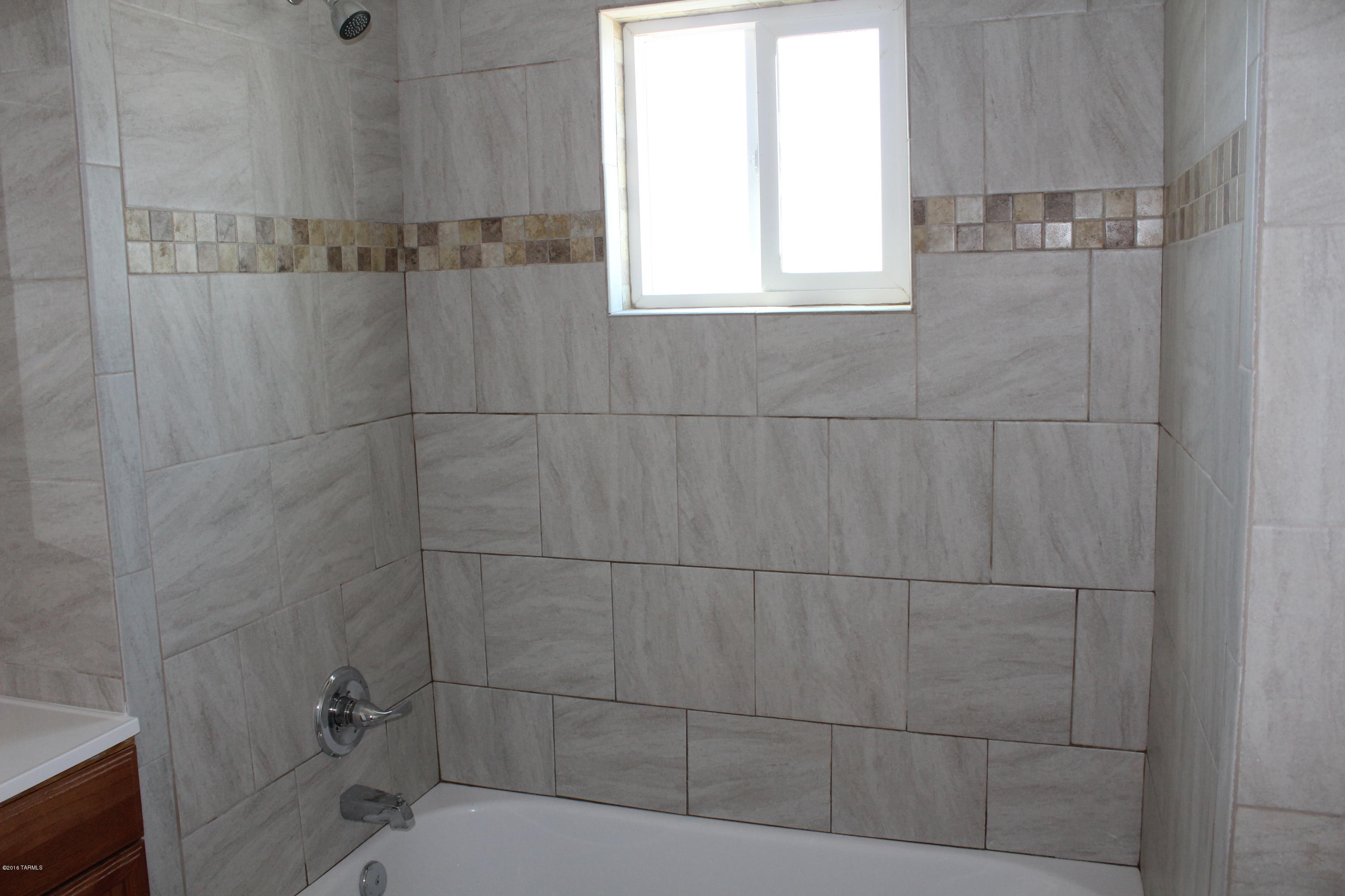 Unsubdivided - Residential Income