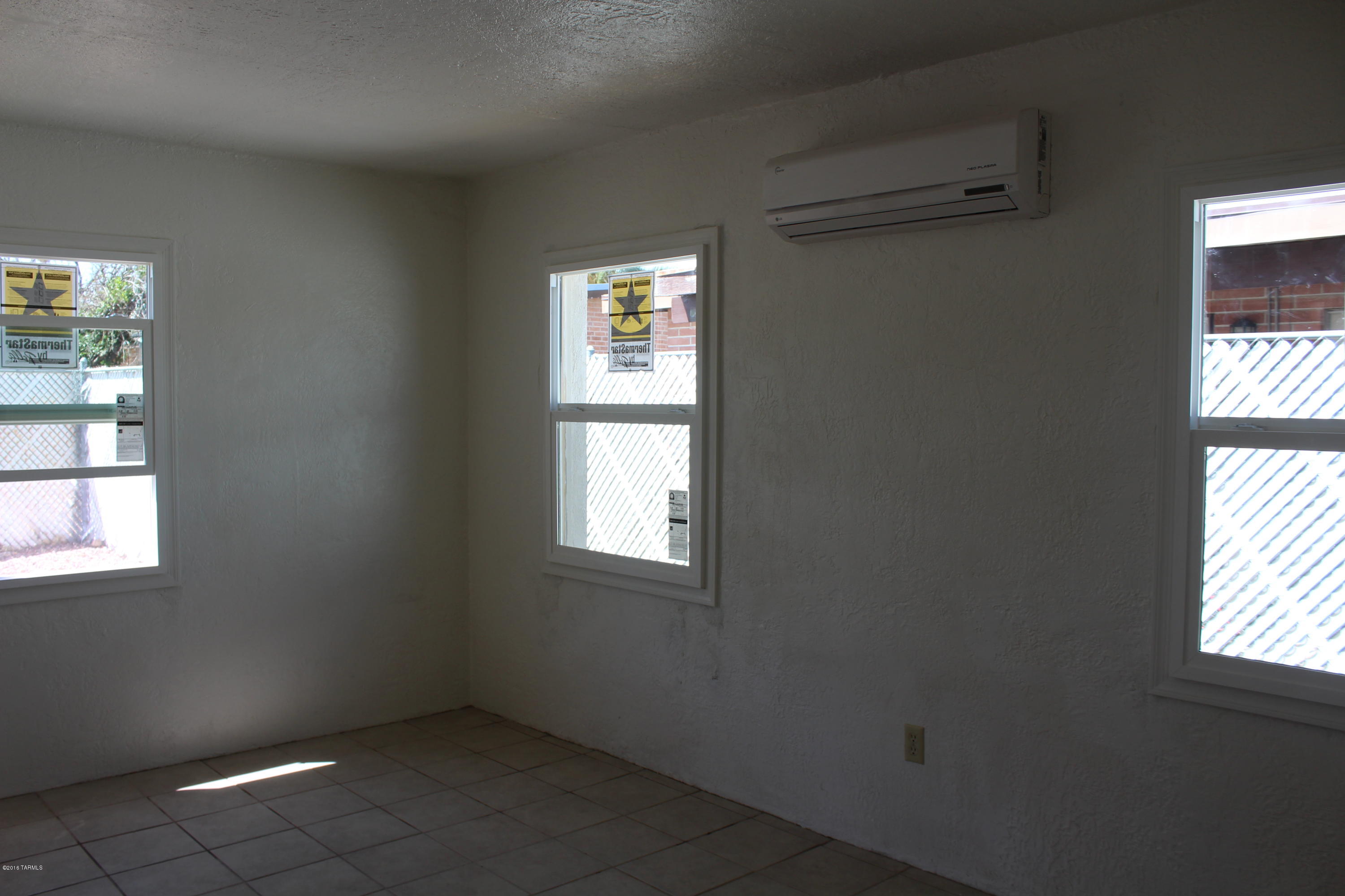 Unsubdivided - Residential Income