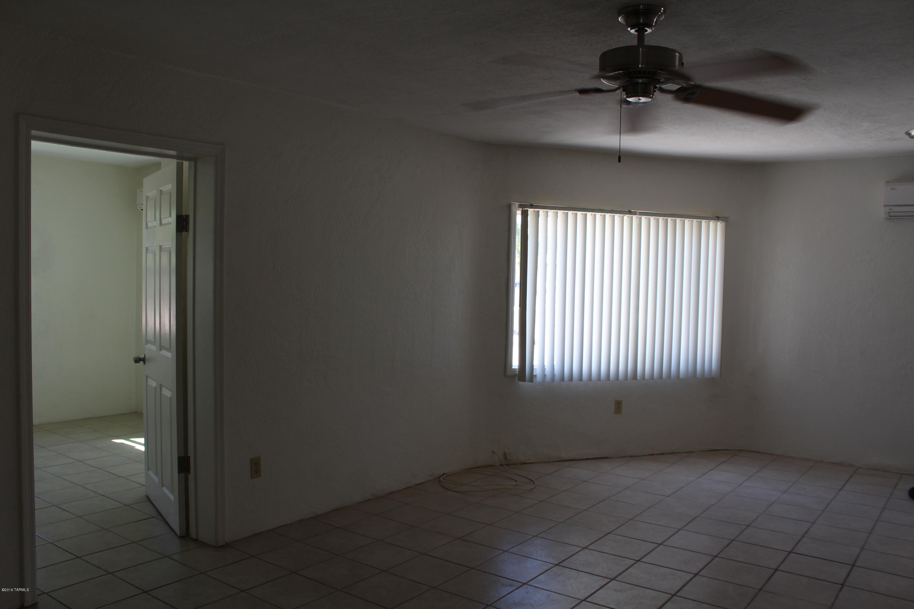 Unsubdivided - Residential Income