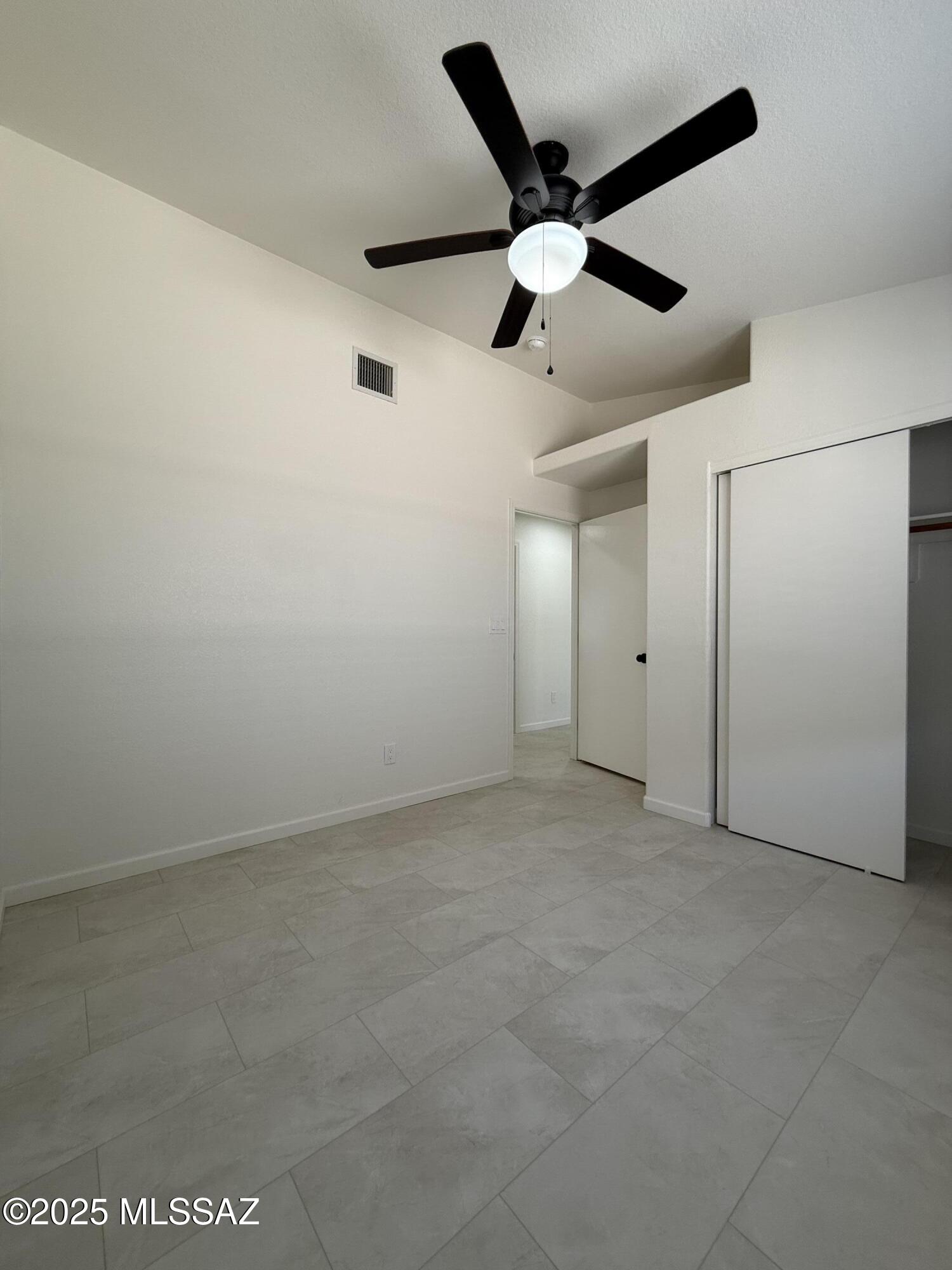 Elliott Homes At Rita Ranch (1-521) - Residential