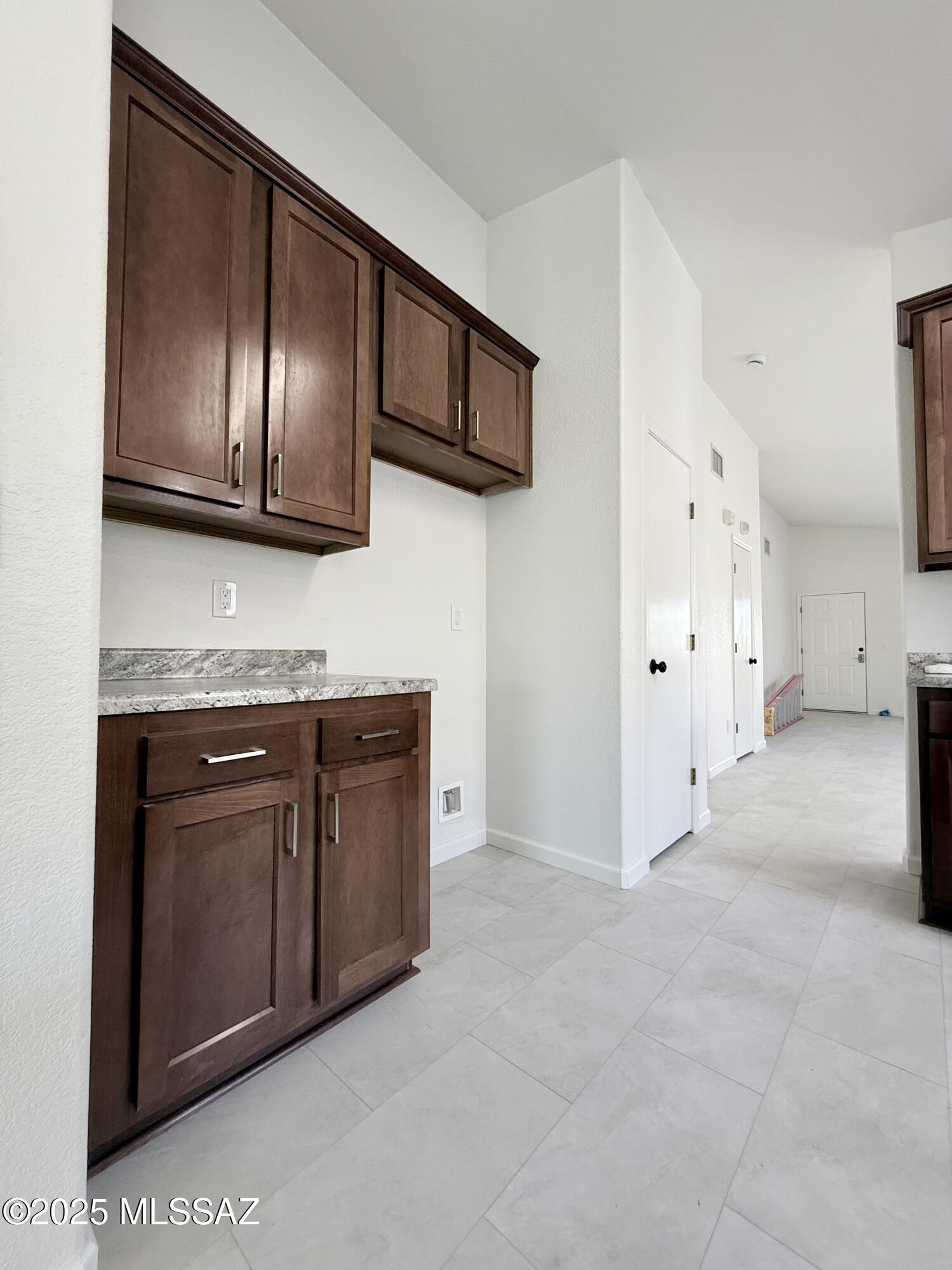 Elliott Homes At Rita Ranch (1-521) - Residential