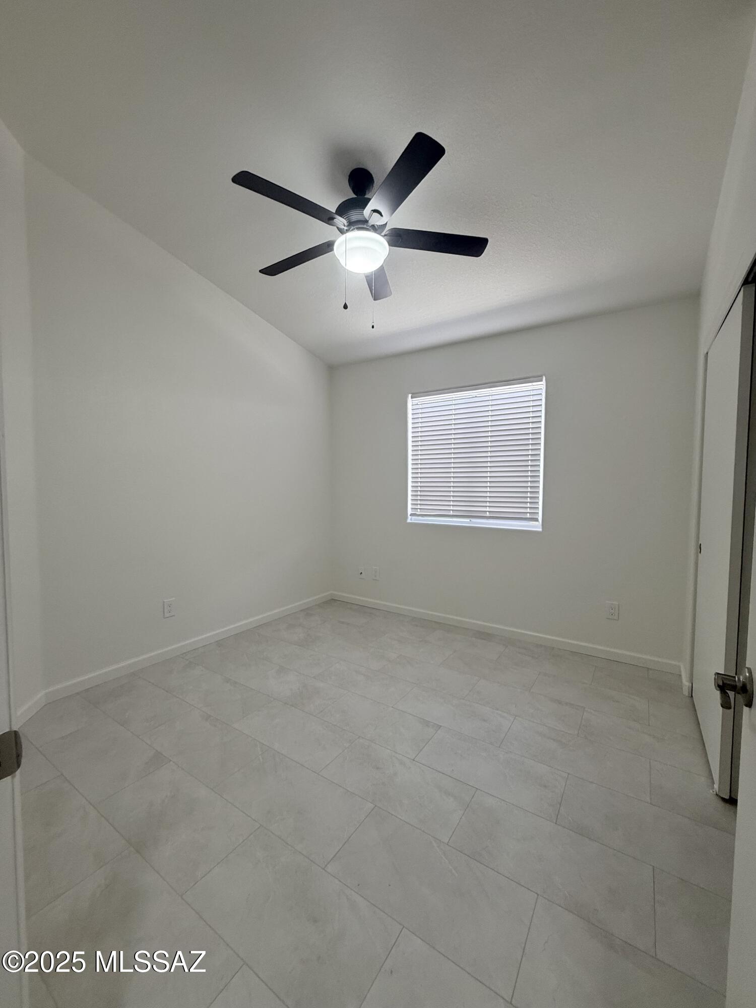 Elliott Homes At Rita Ranch (1-521) - Residential