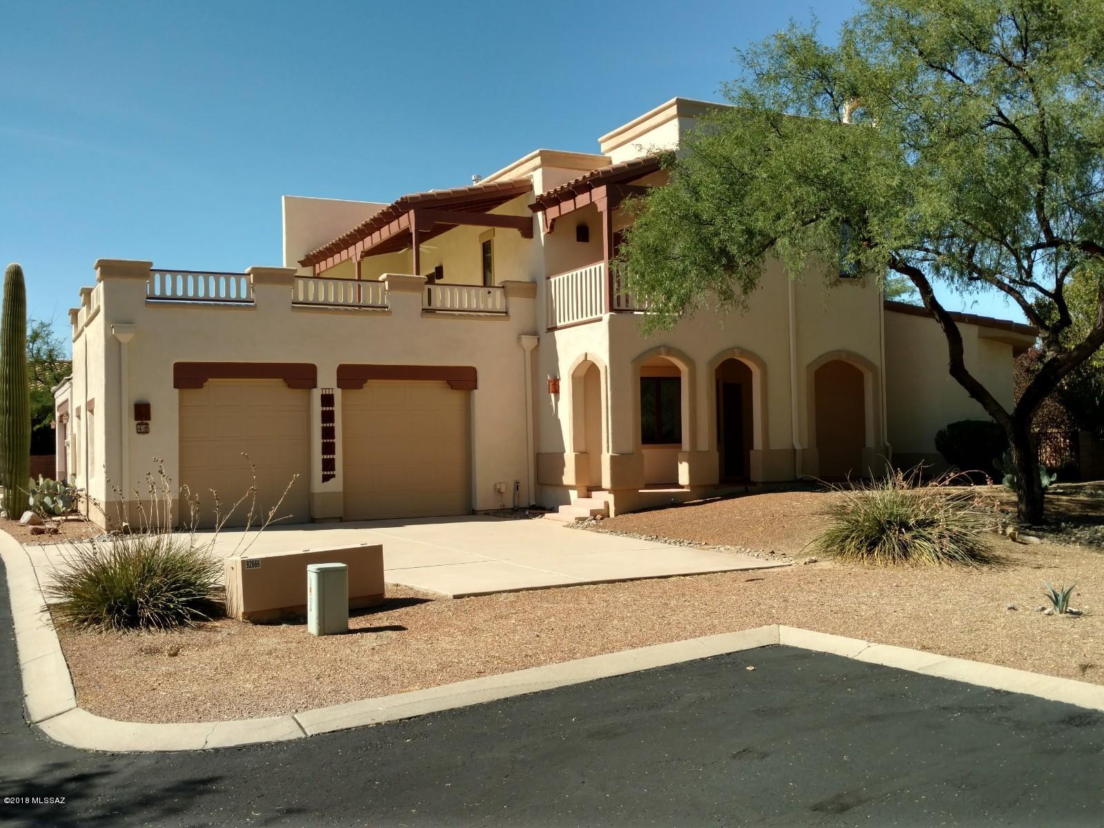 Top of the line Townhome in Cielito Lindo. Many upgrades, including remodeled kitchen with all appliances. Large Master, walk in closet. Great loft with views of the mountains. Can be used as an study, den, office or hobby room. Has sink and counter. Large deck with incredible views. Balcony off master and loft. Prewired sound system throughout. Large garage with high ceilings and built in cabinets. Corner lot with privacy. Across from pool and Rec center. A must see.