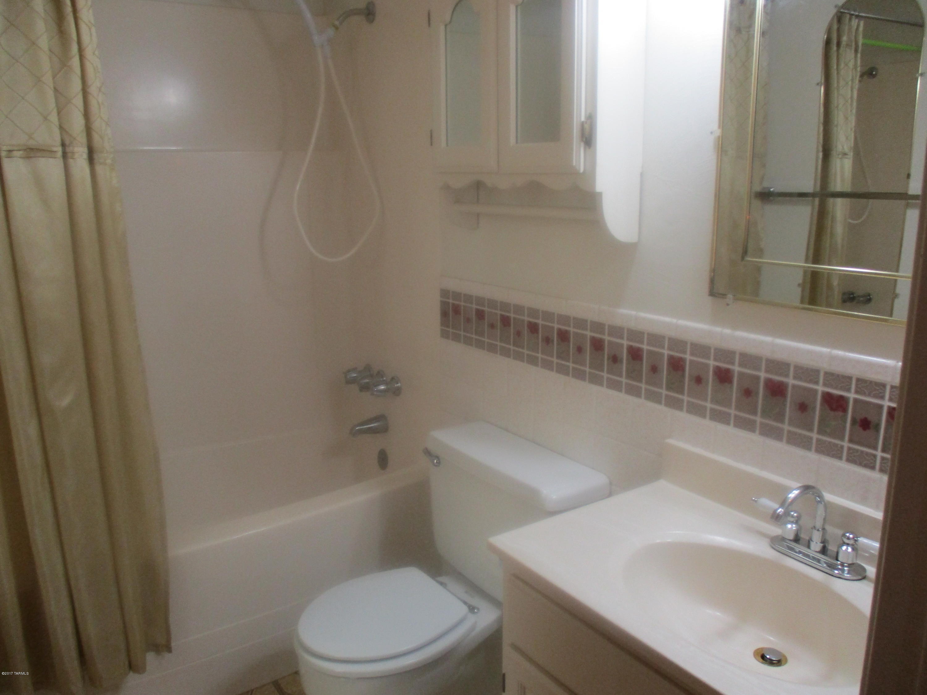 Twin Lakes (1-148) - Residential