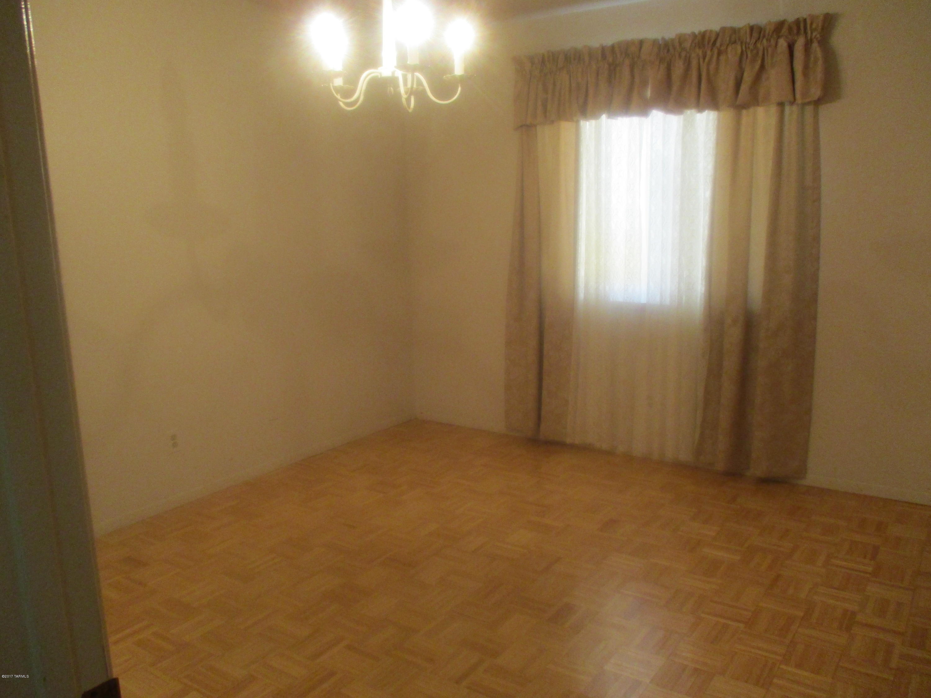 Twin Lakes (1-148) - Residential