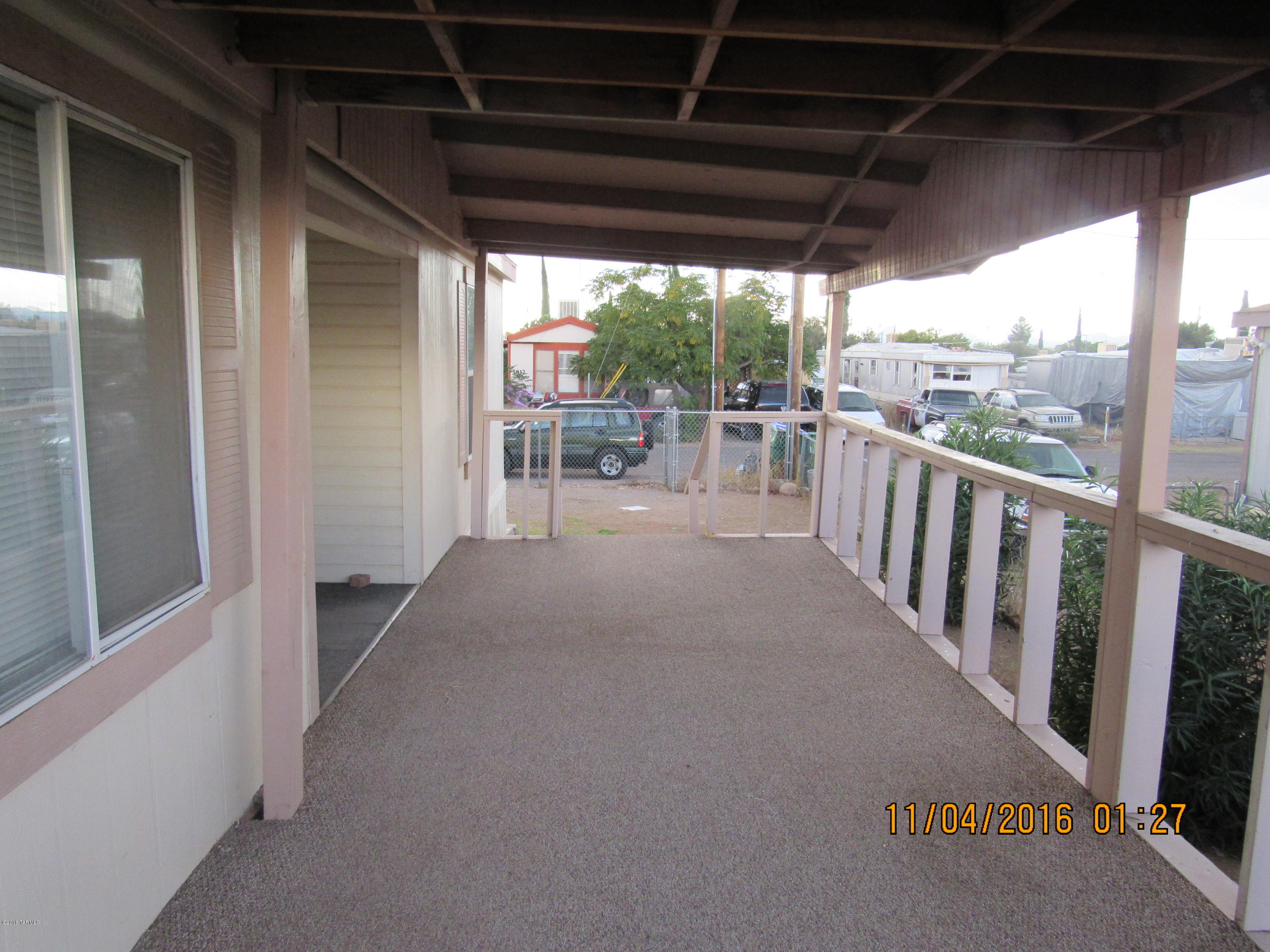 Los Ranchitos Number 8 - Residential