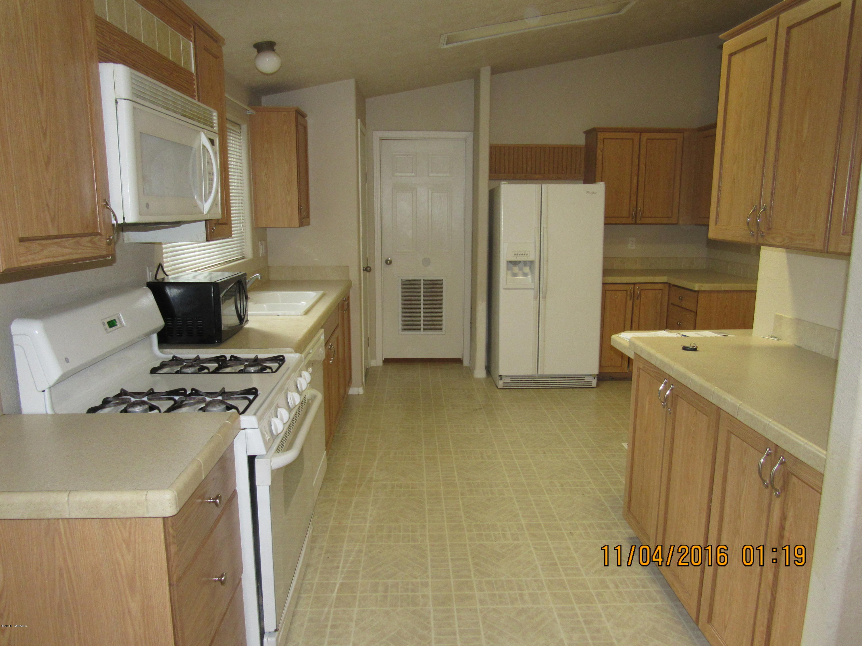 Los Ranchitos Number 8 - Residential