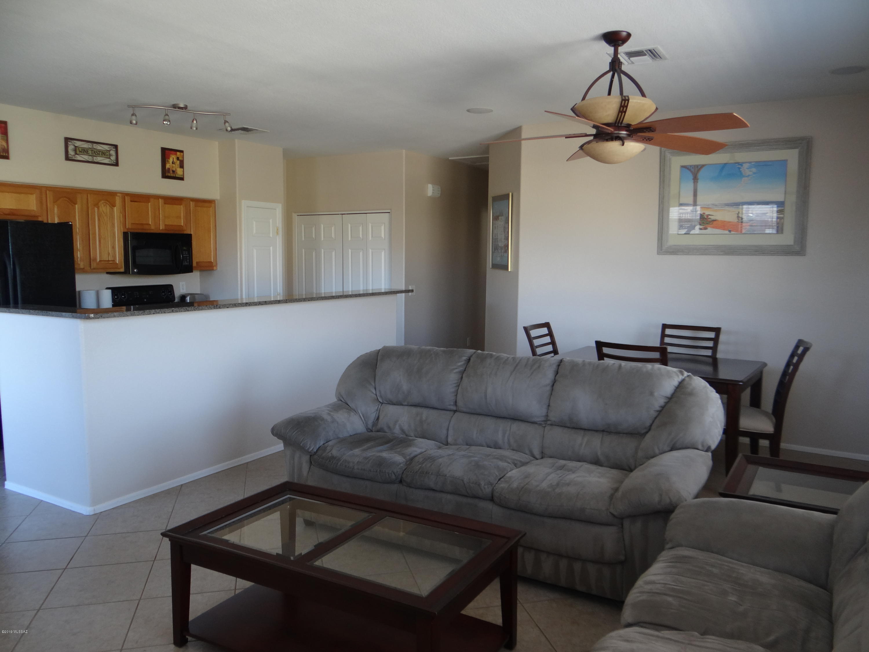 Mountain View Condos. (1-76) - Residential Lease