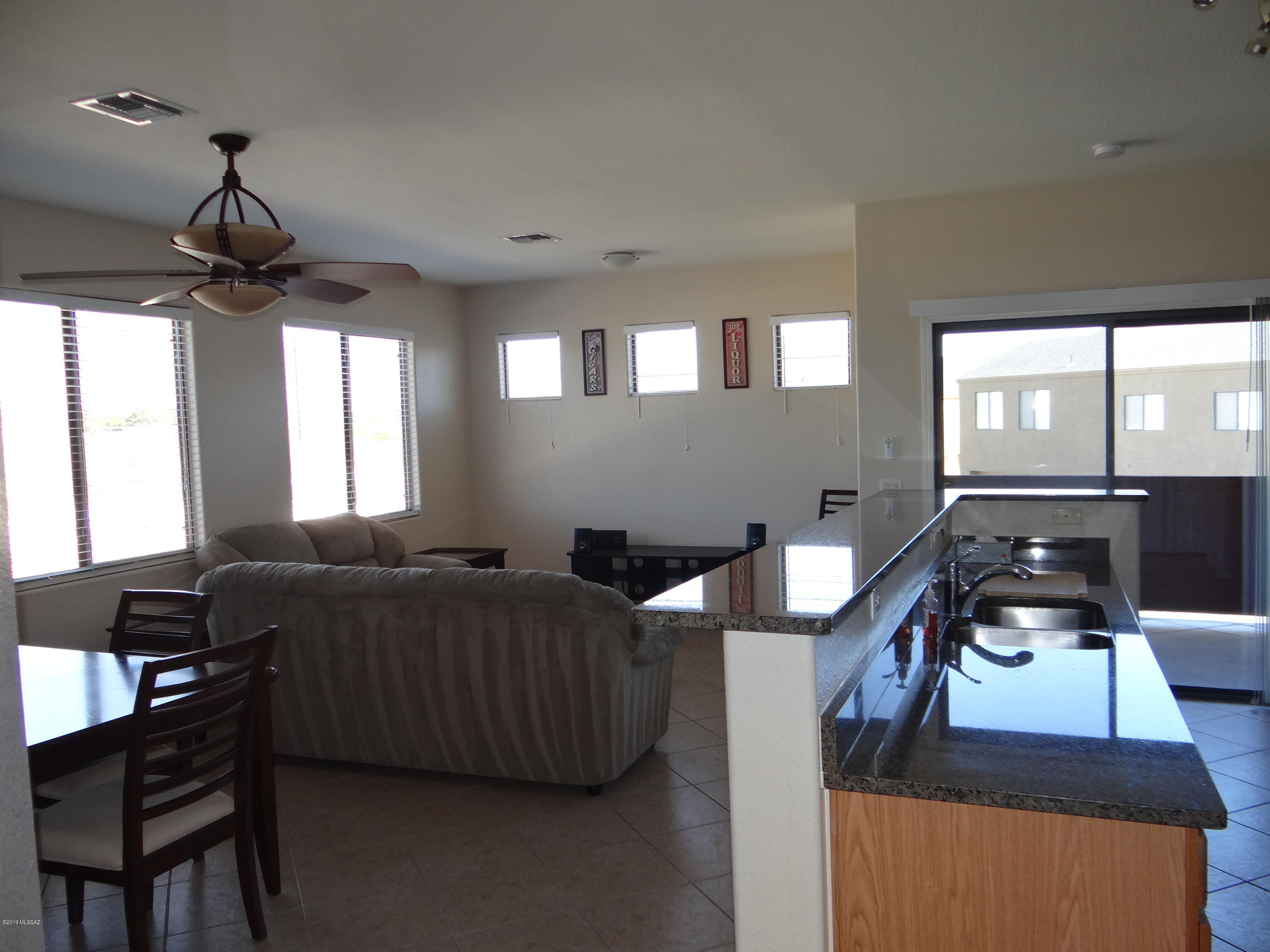 Mountain View Condos. (1-76) - Residential Lease