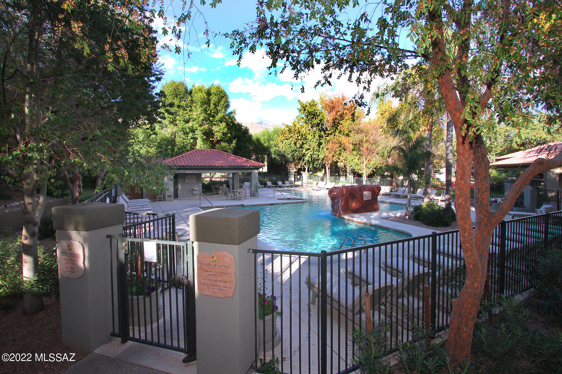 Veranda at Ventana Condominiums - Residential