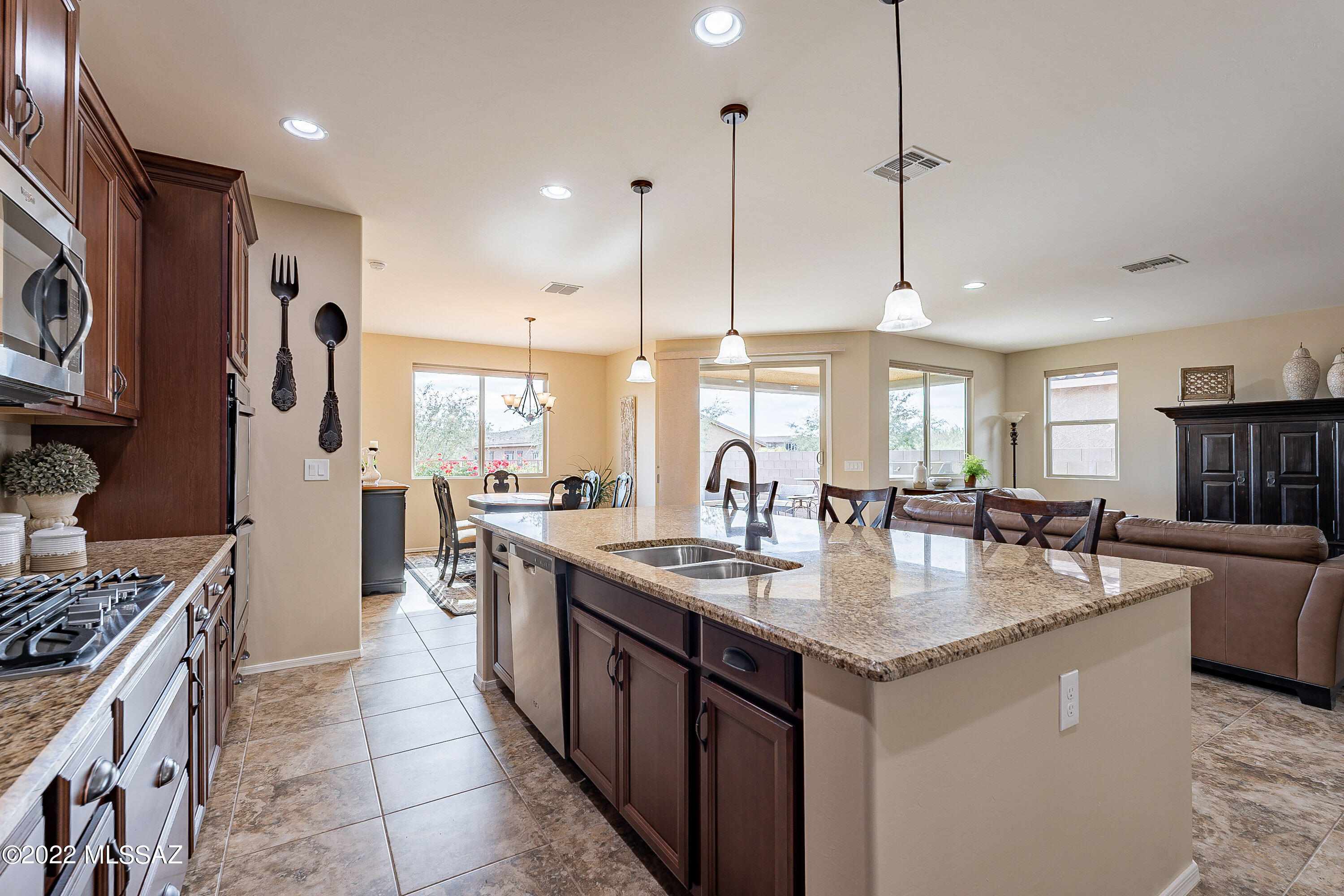 The Estates At Capella - Residential
