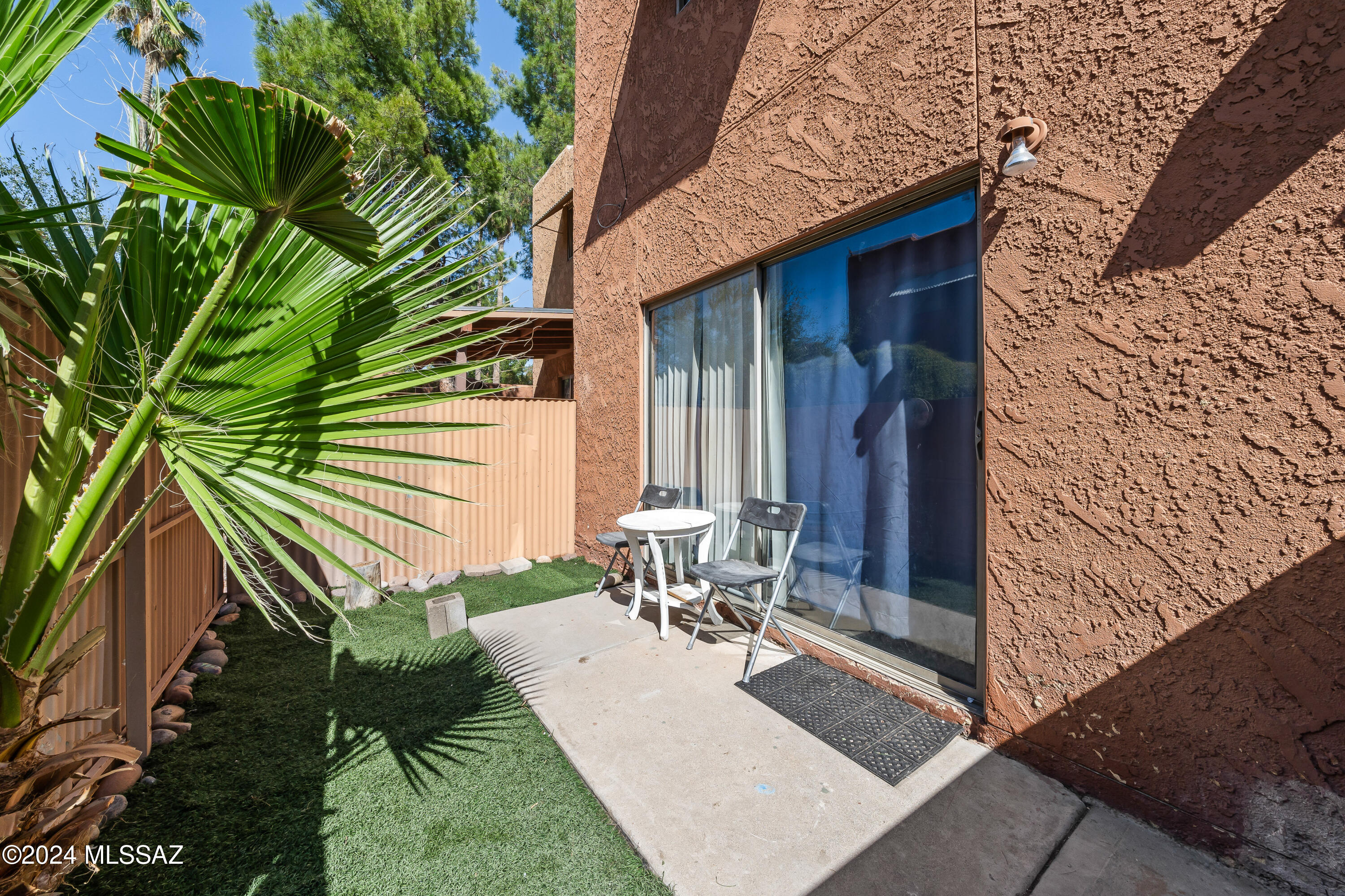 Willow Gardens Condos (1-76) - Residential