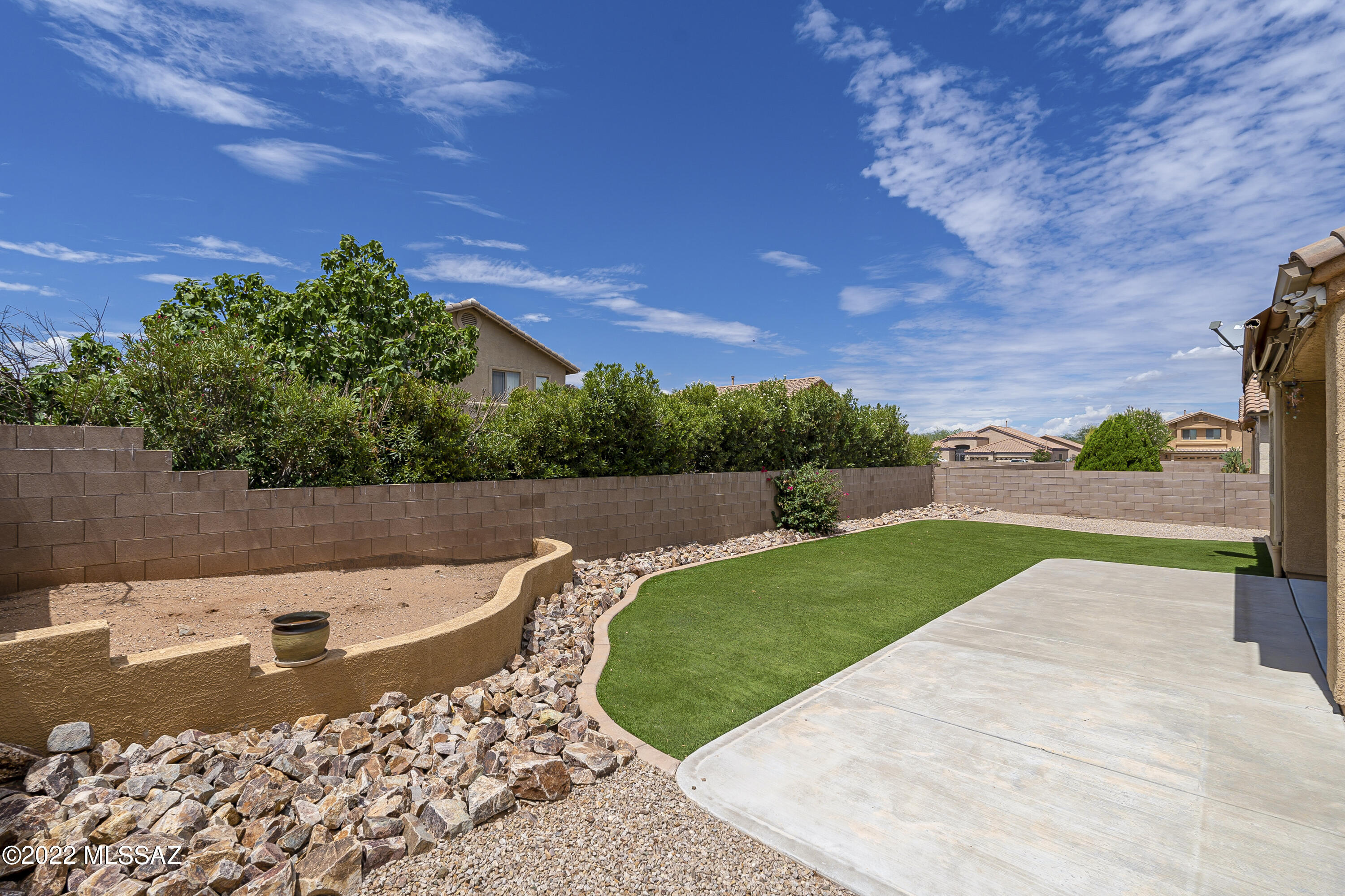 Empire Vista (1-153) - Residential