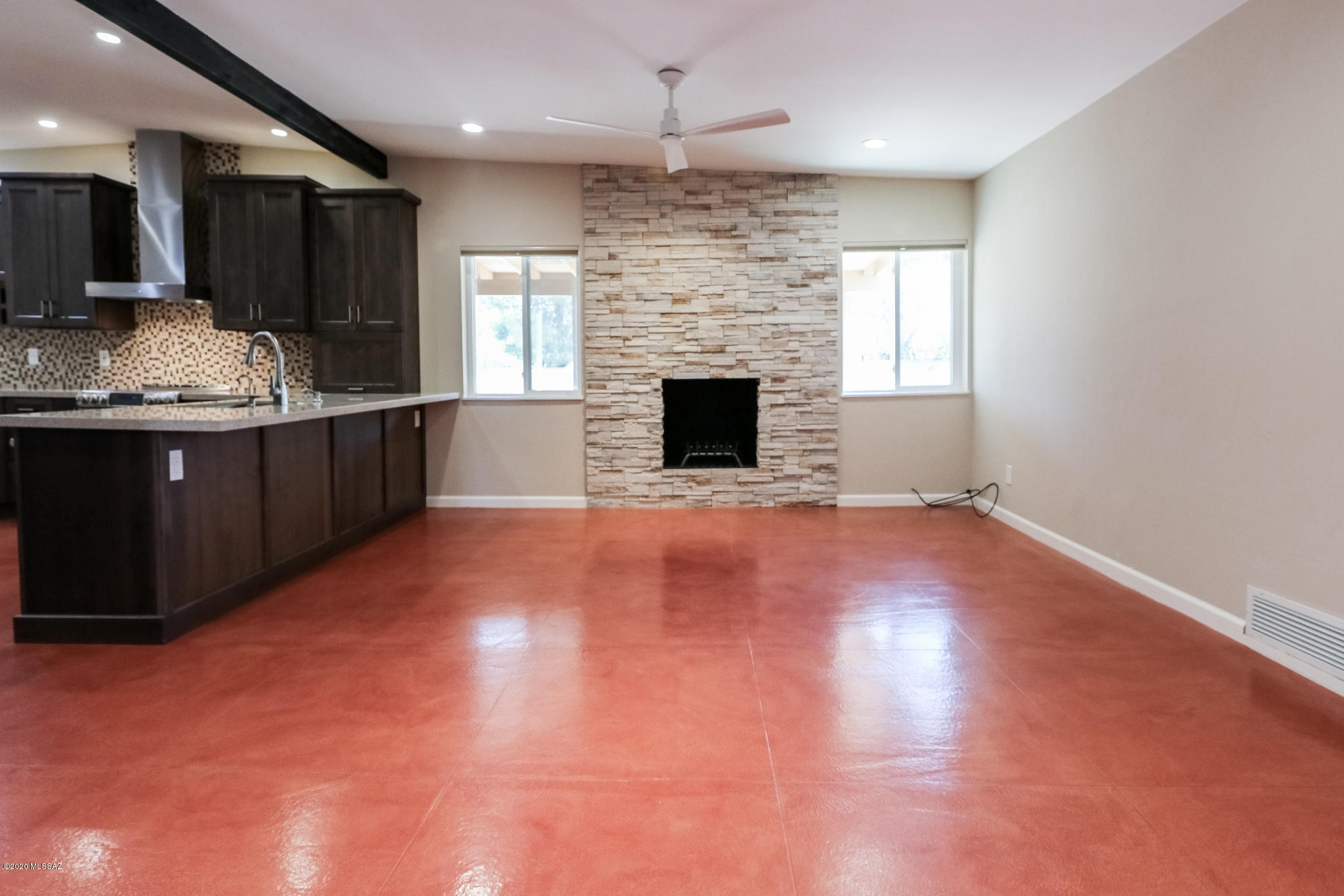 Sabino Vista NO. 4 (1-31) - Residential Lease