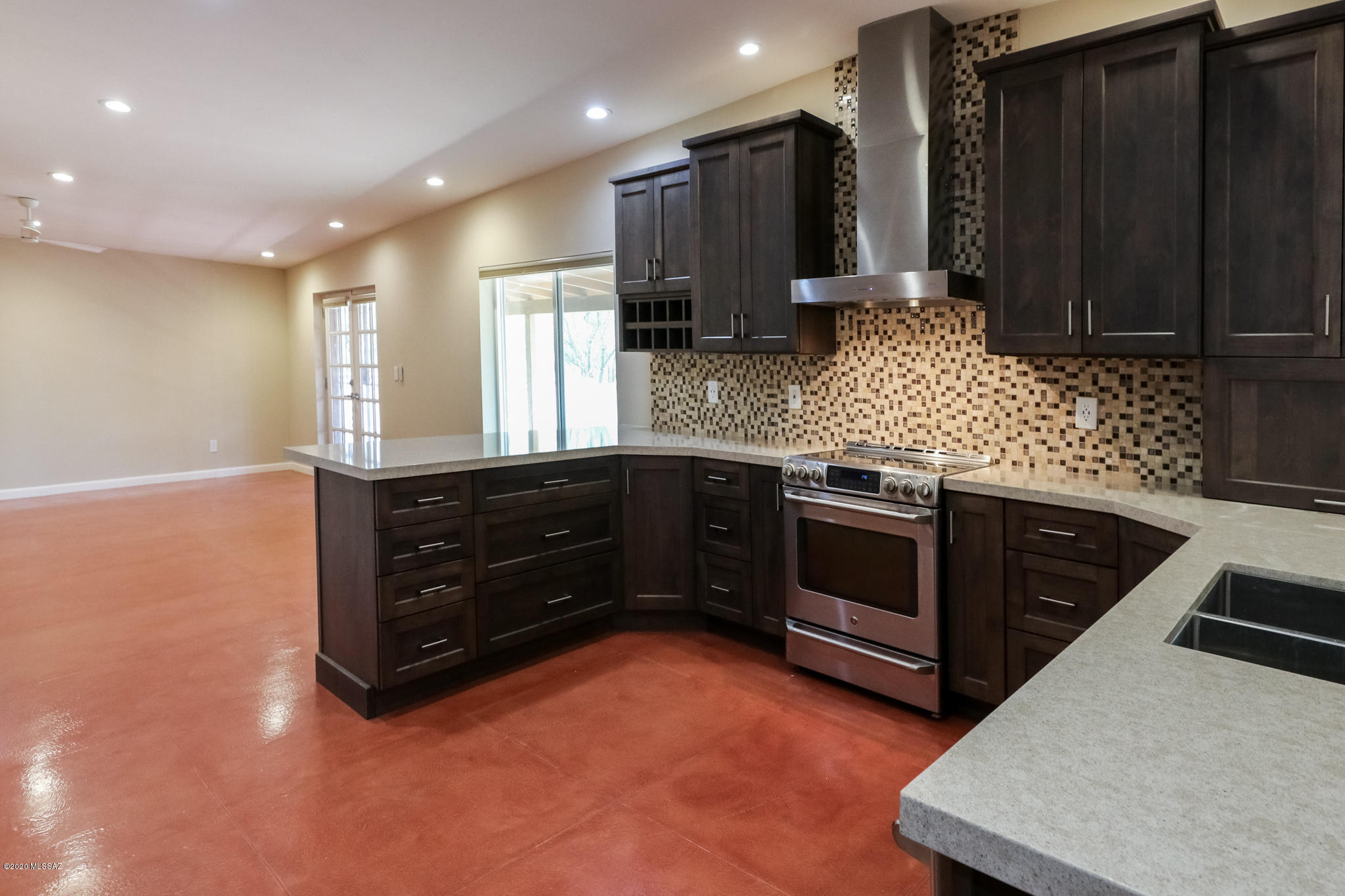 Sabino Vista NO. 4 (1-31) - Residential Lease