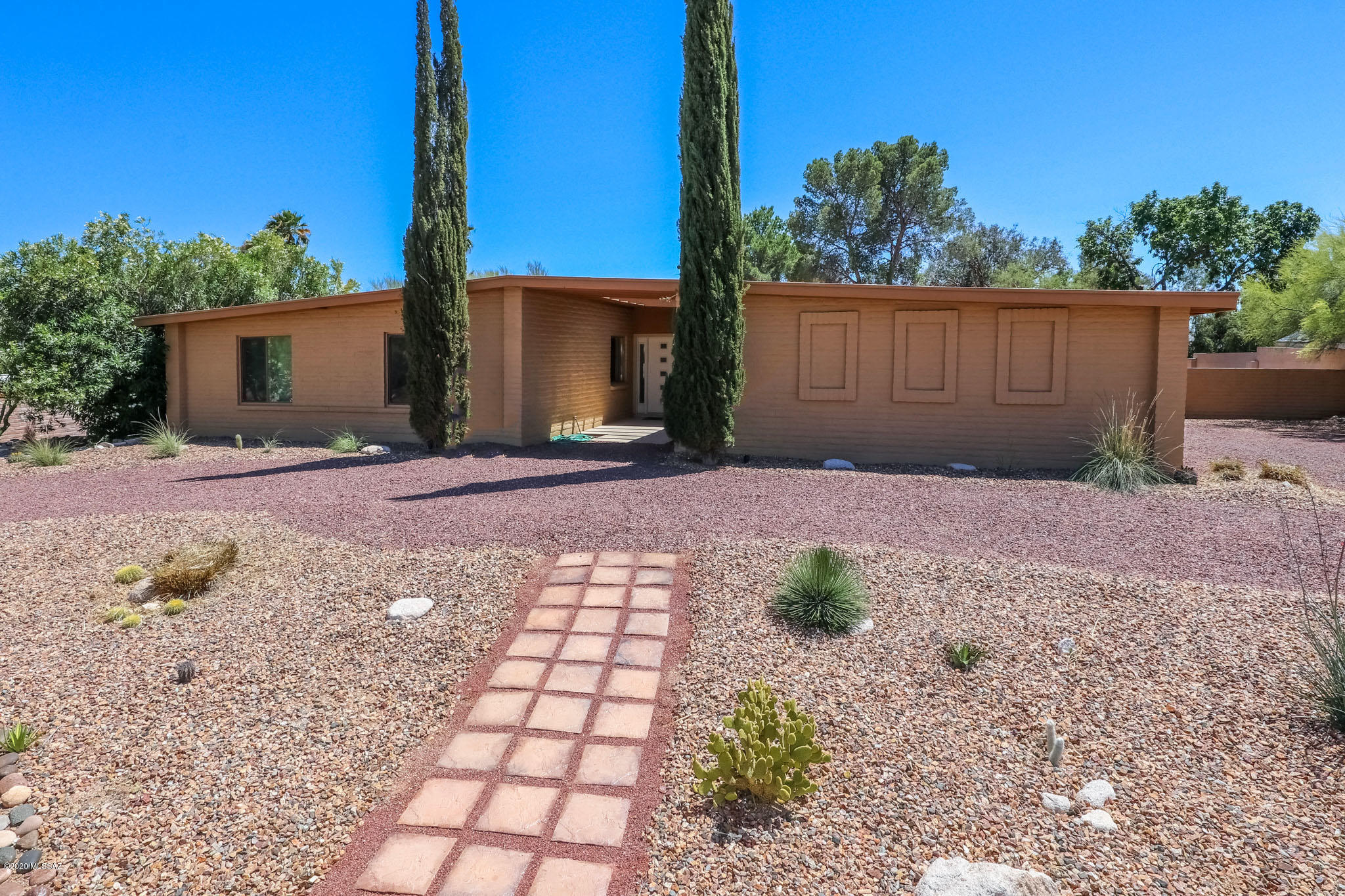 Sabino Vista NO. 4 (1-31) - Residential Lease