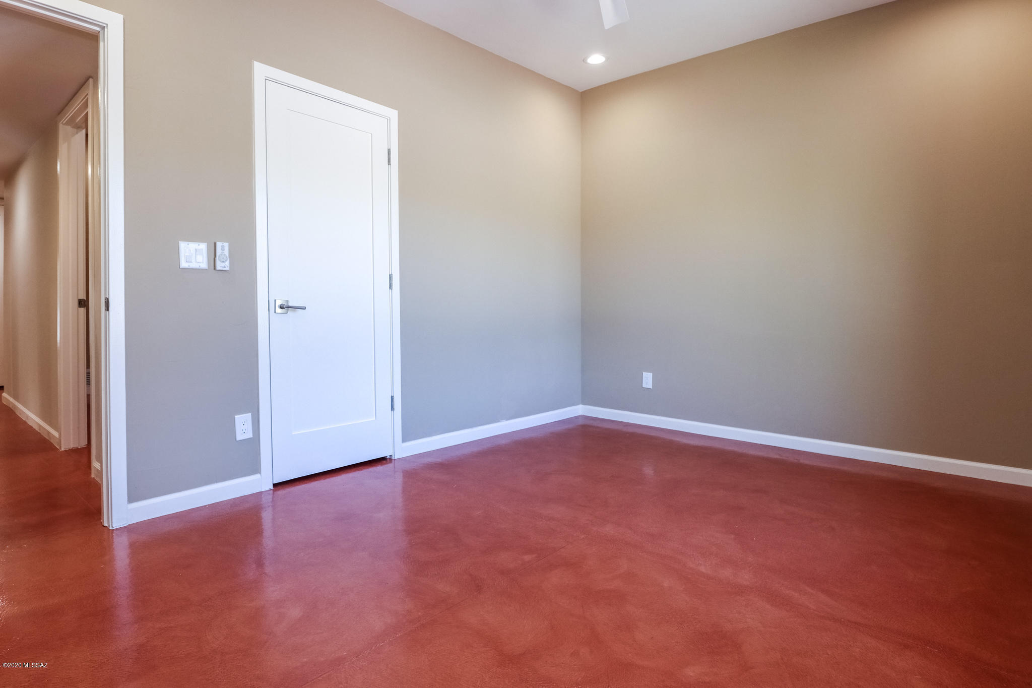 Sabino Vista NO. 4 (1-31) - Residential Lease
