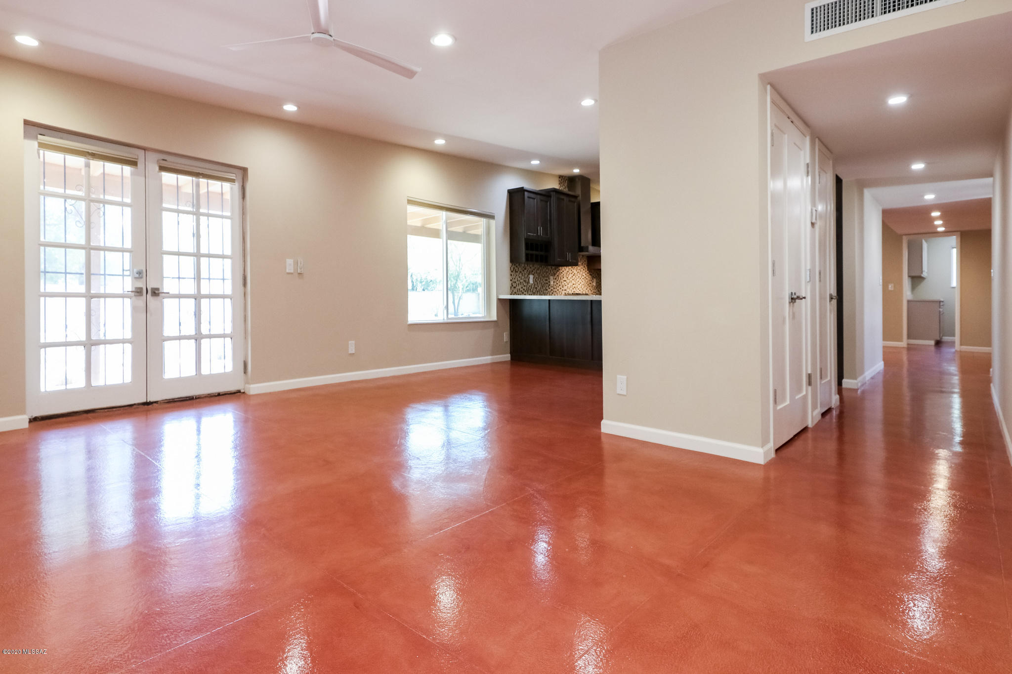 Sabino Vista NO. 4 (1-31) - Residential Lease