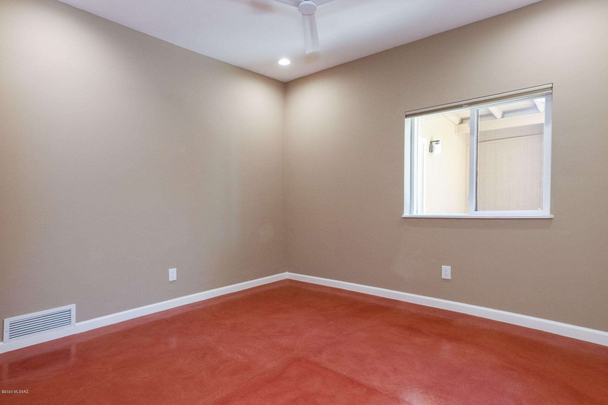 Sabino Vista NO. 4 (1-31) - Residential Lease