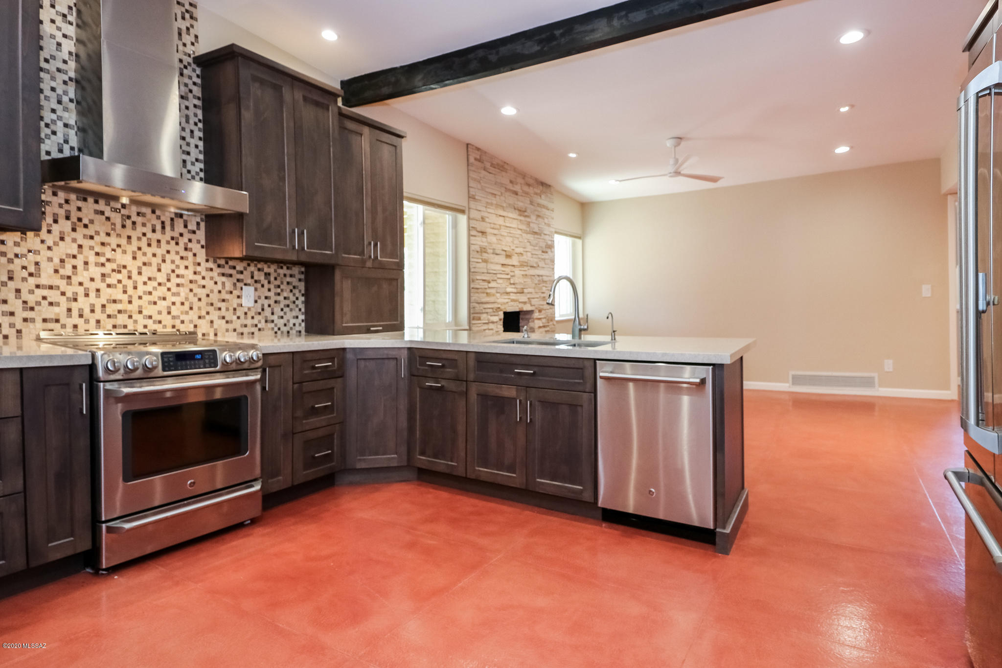 Sabino Vista NO. 4 (1-31) - Residential Lease