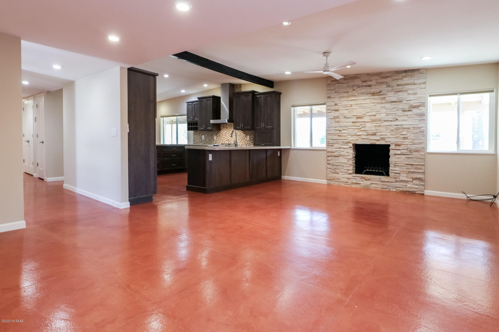 Sabino Vista NO. 4 (1-31) - Residential Lease