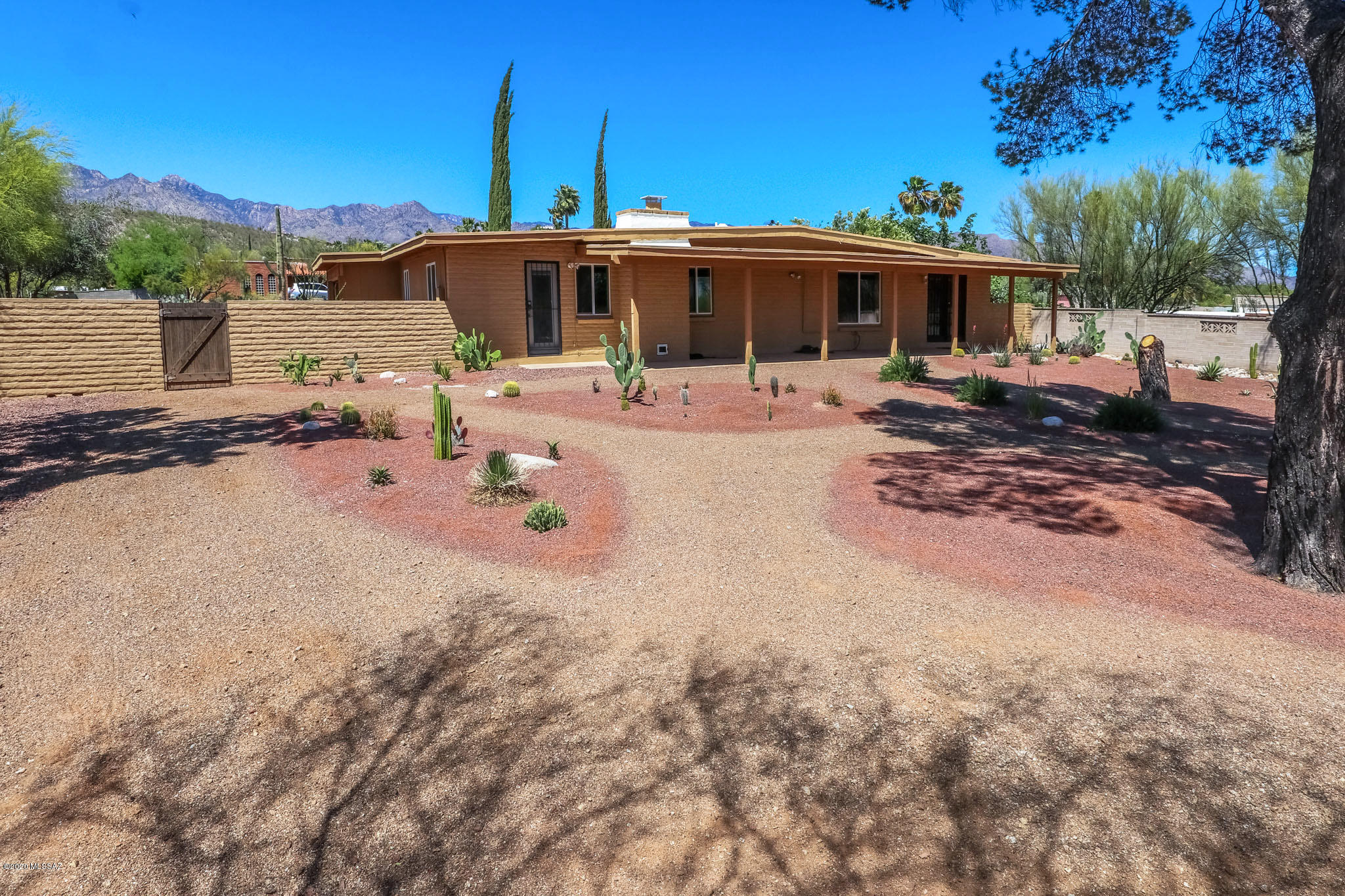 Sabino Vista NO. 4 (1-31) - Residential Lease