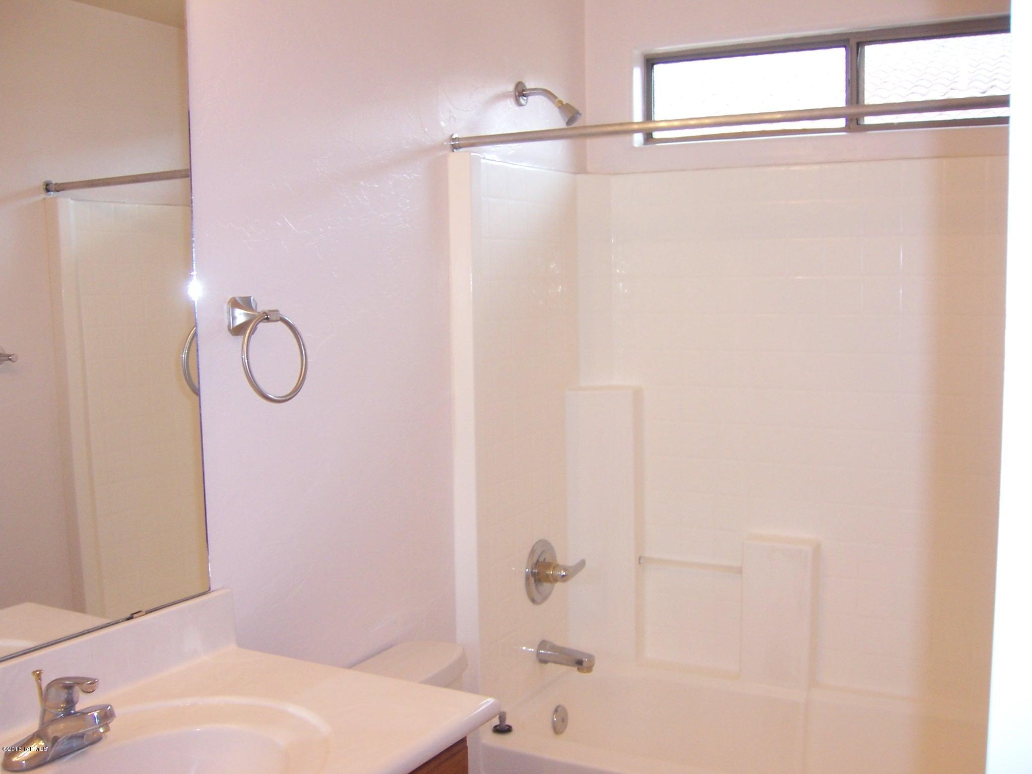 Sarnoff Ridge - Residential Lease