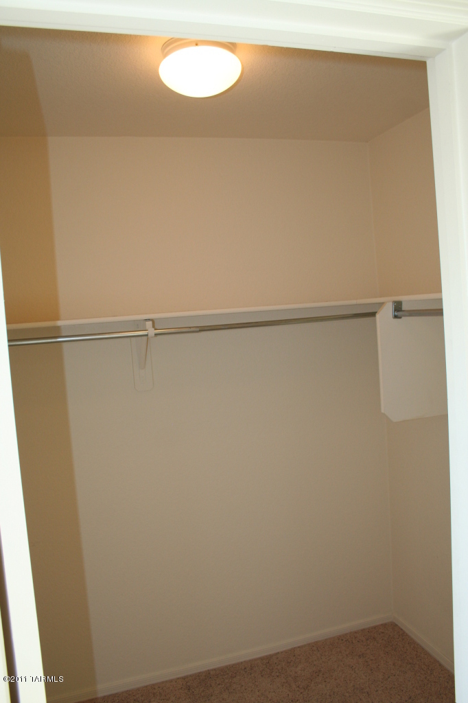 Pantano Ridge (1-123) - Residential Lease