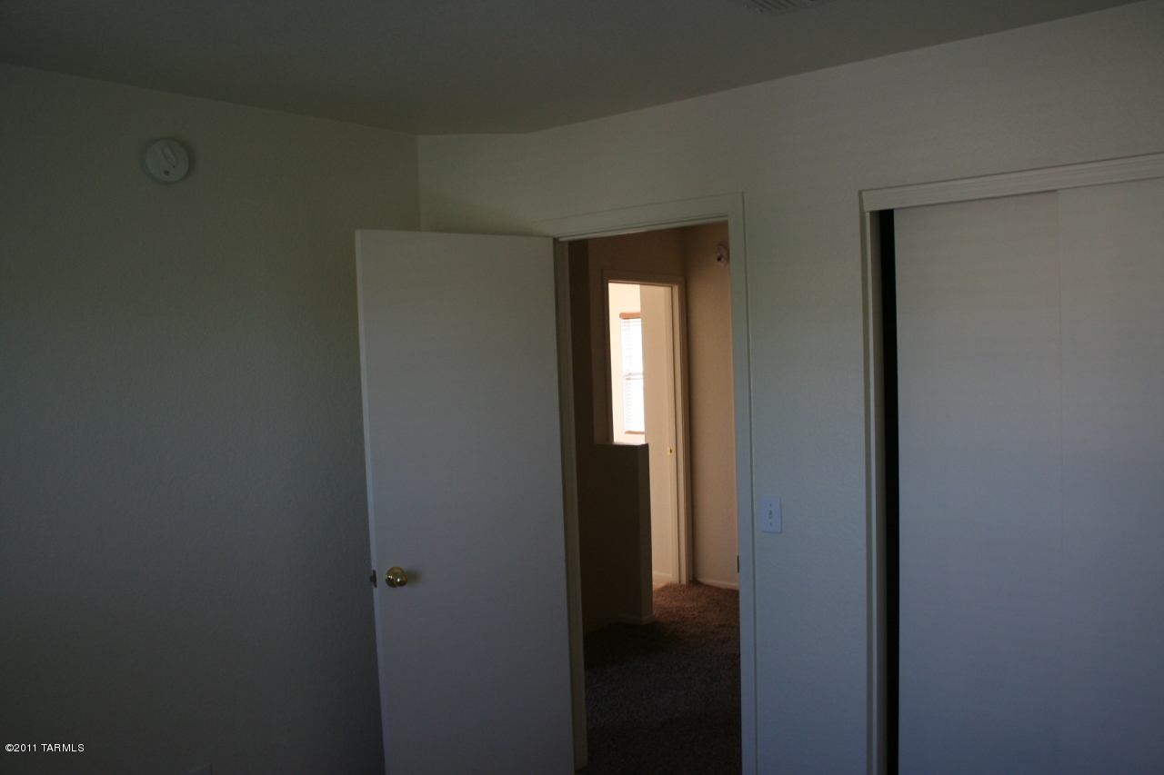 Pantano Ridge (1-123) - Residential Lease