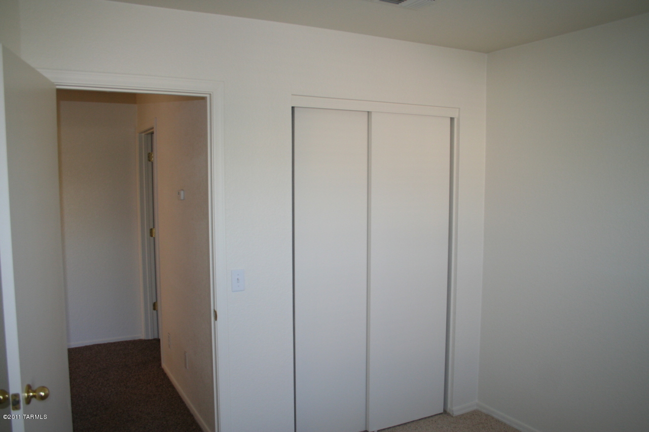 Pantano Ridge (1-123) - Residential Lease