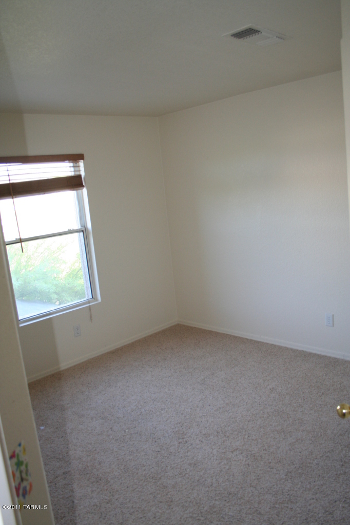 Pantano Ridge (1-123) - Residential Lease