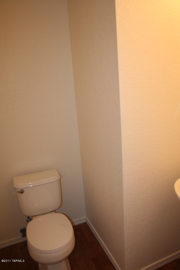 Pantano Ridge (1-123) - Residential Lease