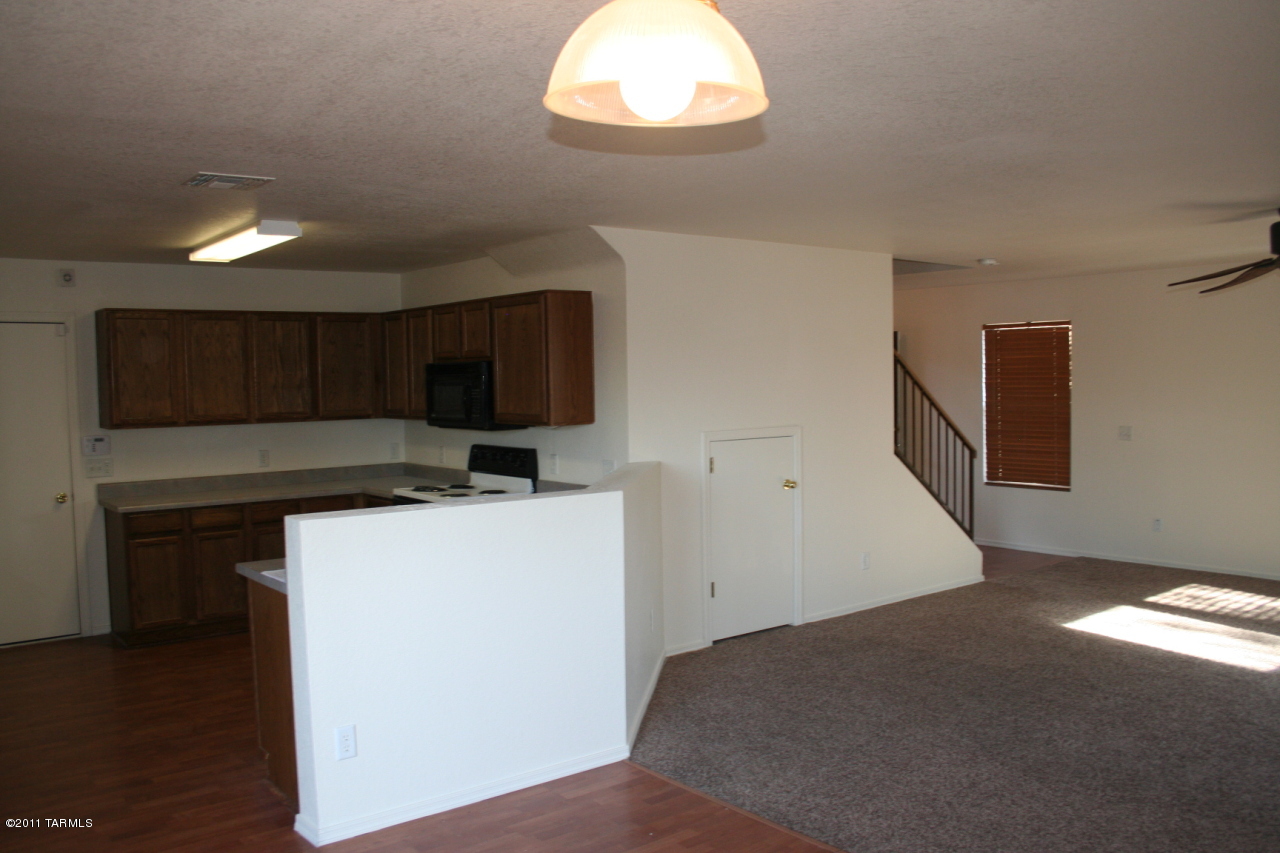 Pantano Ridge (1-123) - Residential Lease
