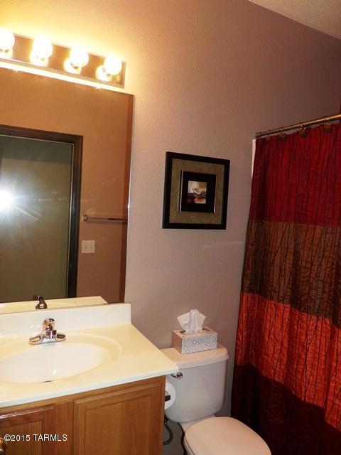 Houghton Village (1-55) - Residential Lease