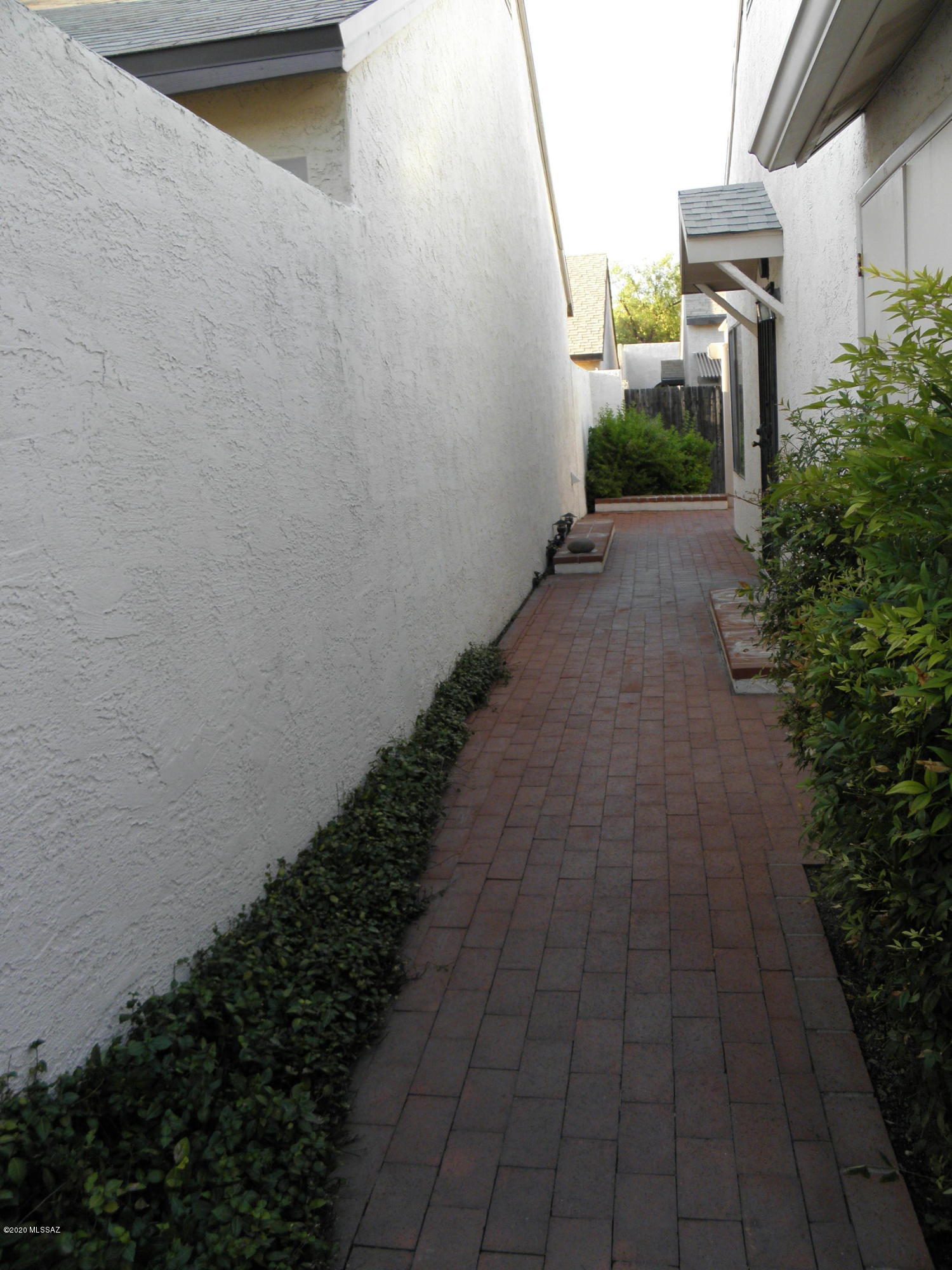Miramonte Townhomes (1-67) - Residential