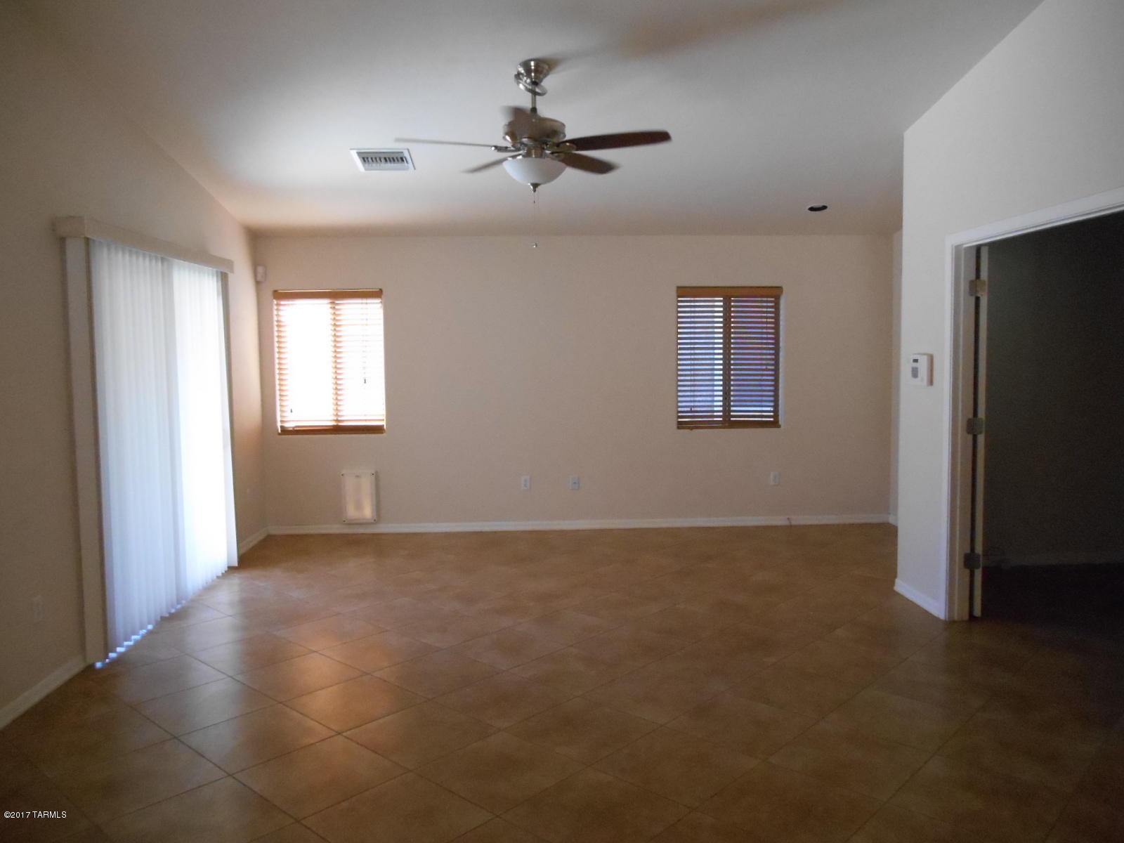 Sycamore Park Village 1 (1-94) - Residential Lease