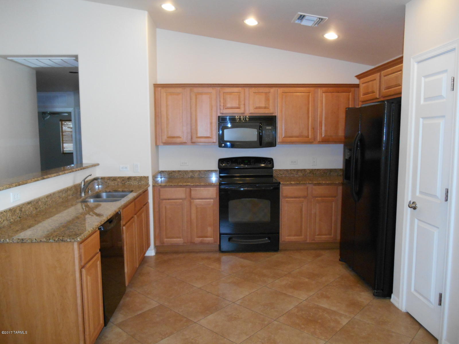 Sycamore Park Village 1 (1-94) - Residential Lease
