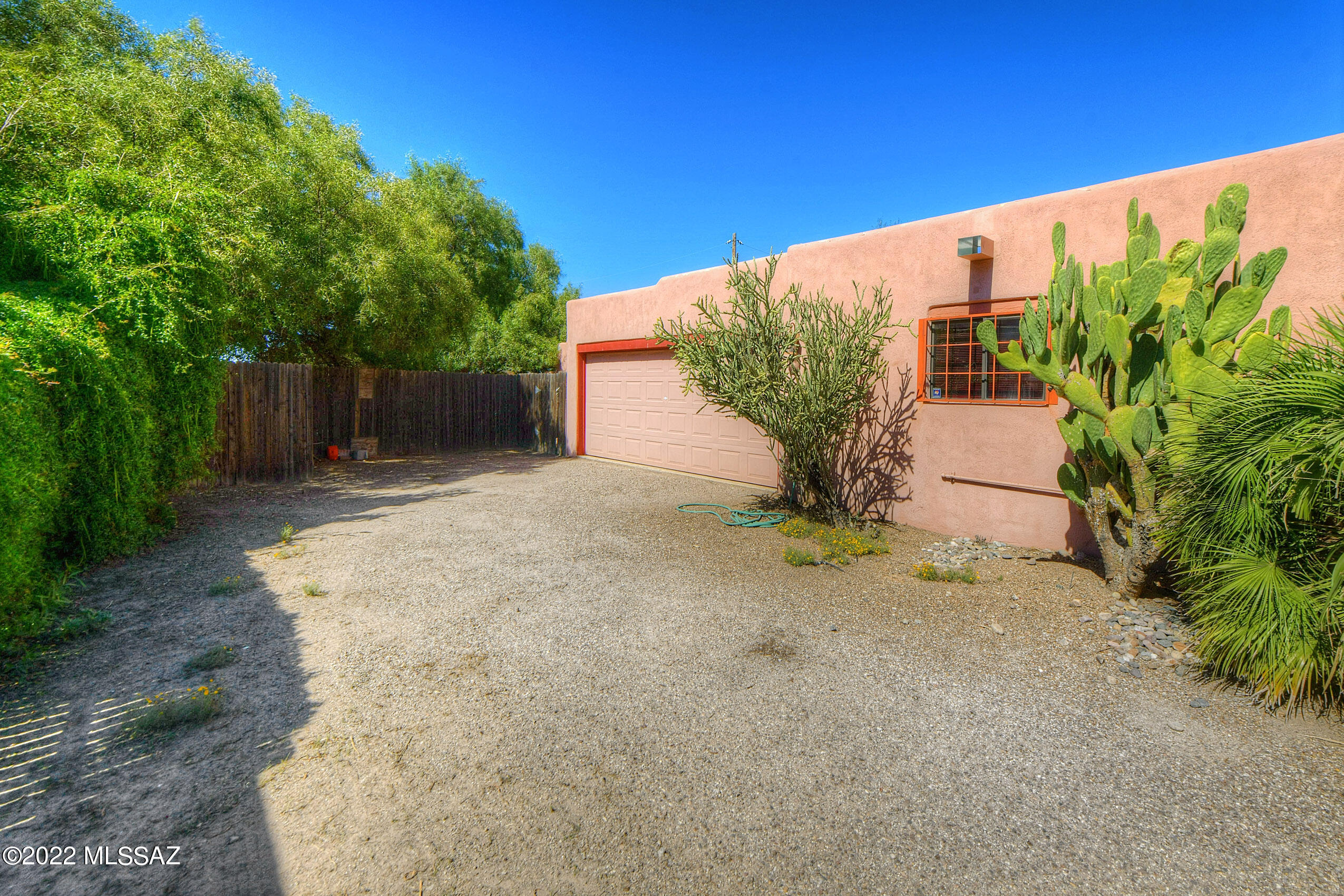 Pueblo De Las Catalinas (1-44) - Residential
