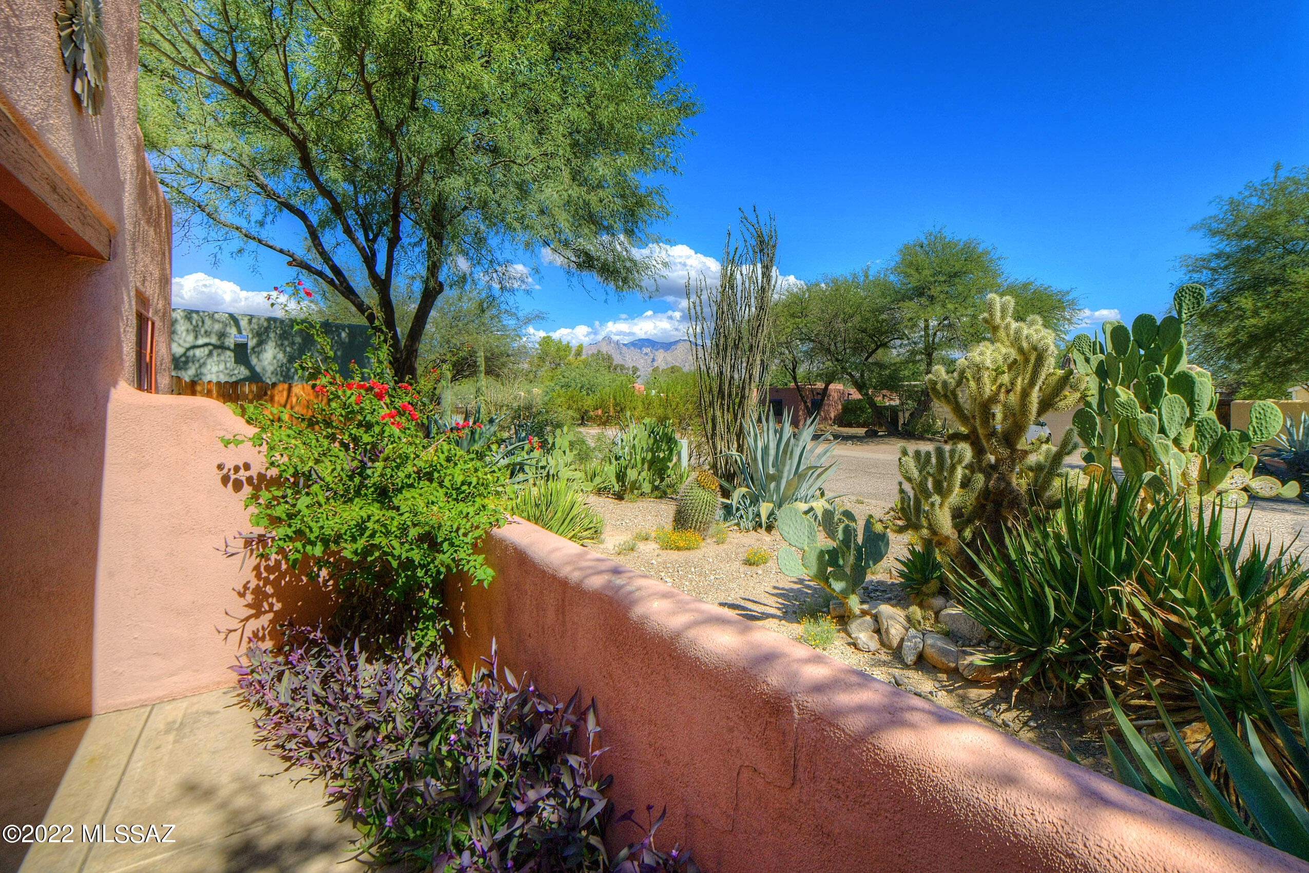 Pueblo De Las Catalinas (1-44) - Residential