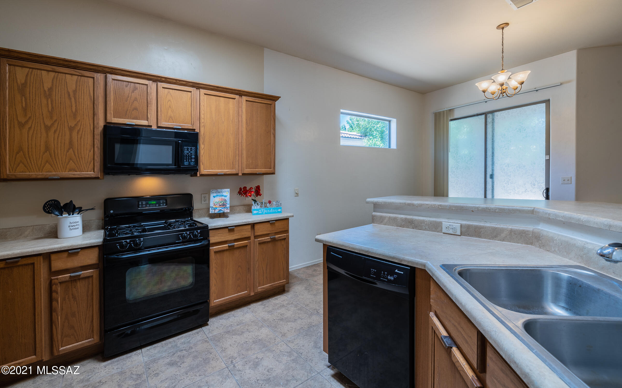 HIGH PLAINS RANCH - Residential