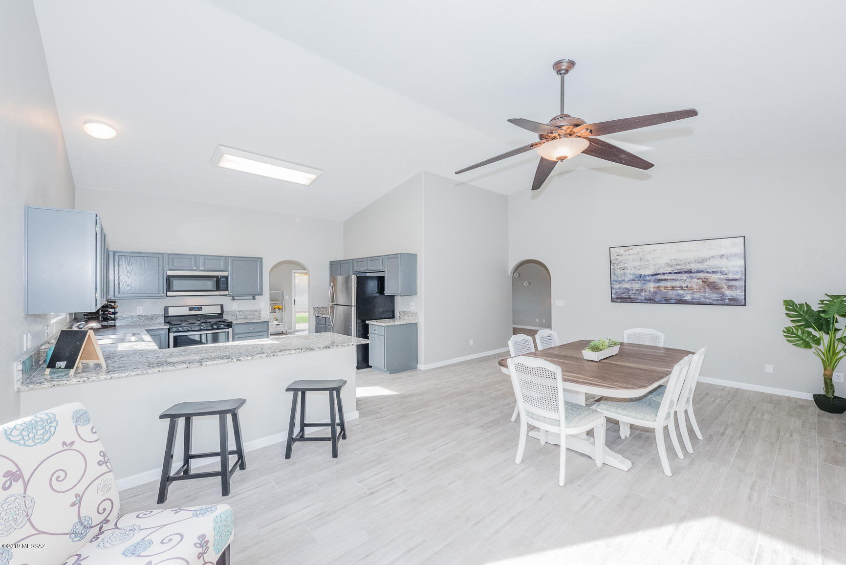 Elliott Homes At Rita Ranch (1-521) - Residential