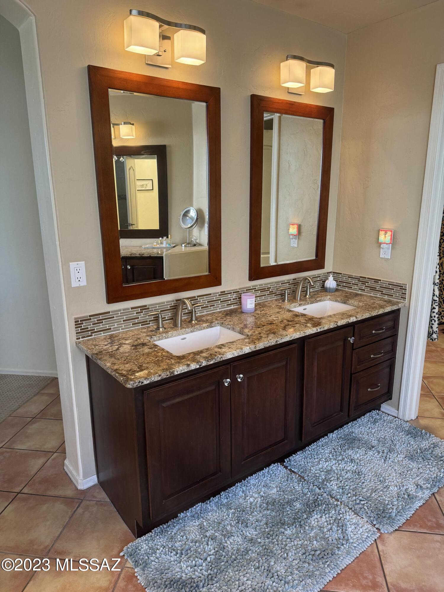 Fairway Vistas (1-27) - Residential