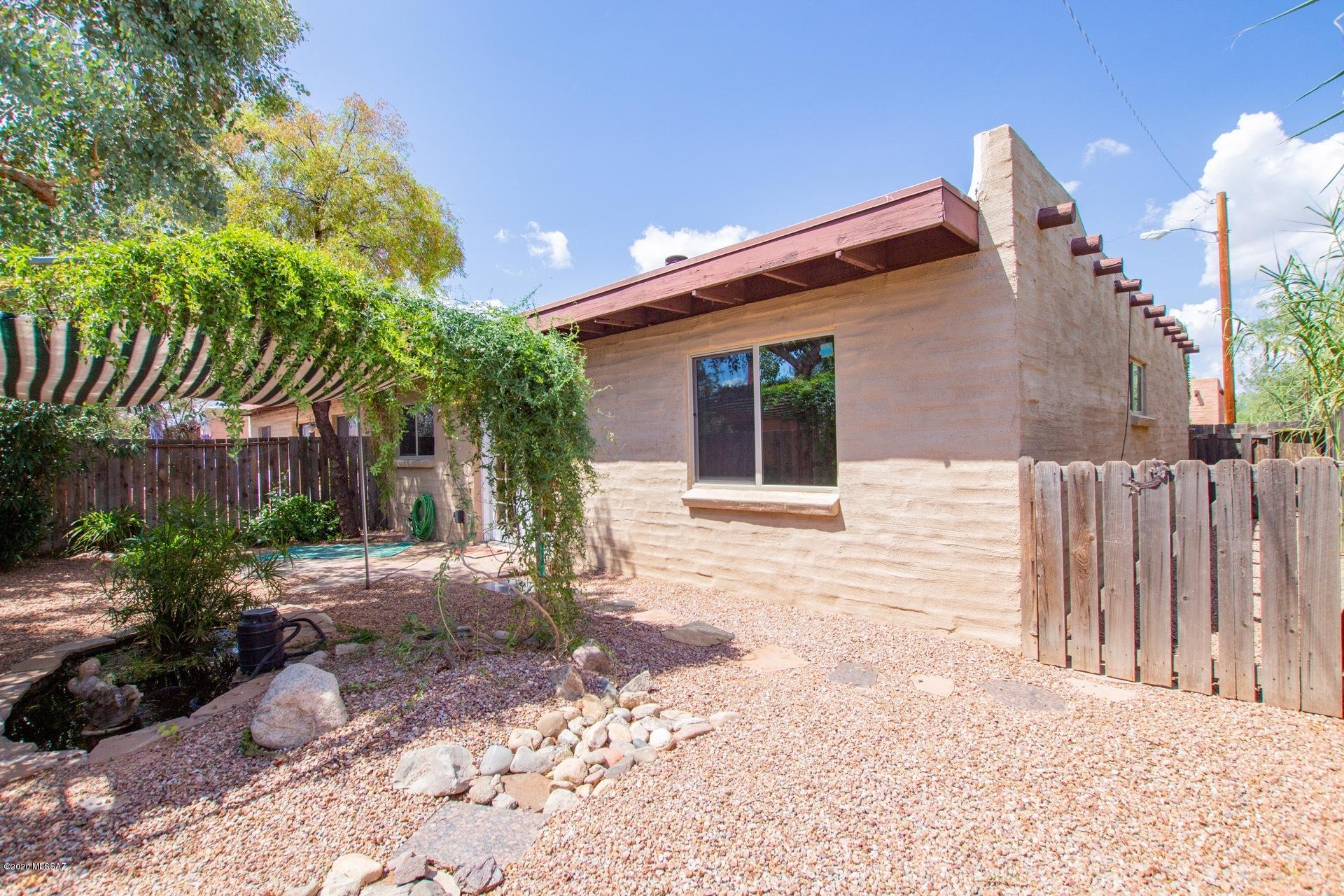 Fort Mesquite Condos (1-16) - Residential