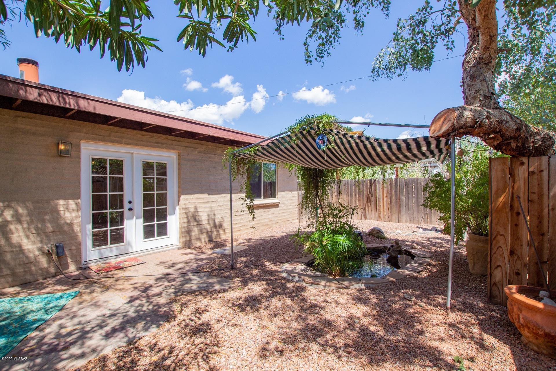 Fort Mesquite Condos (1-16) - Residential