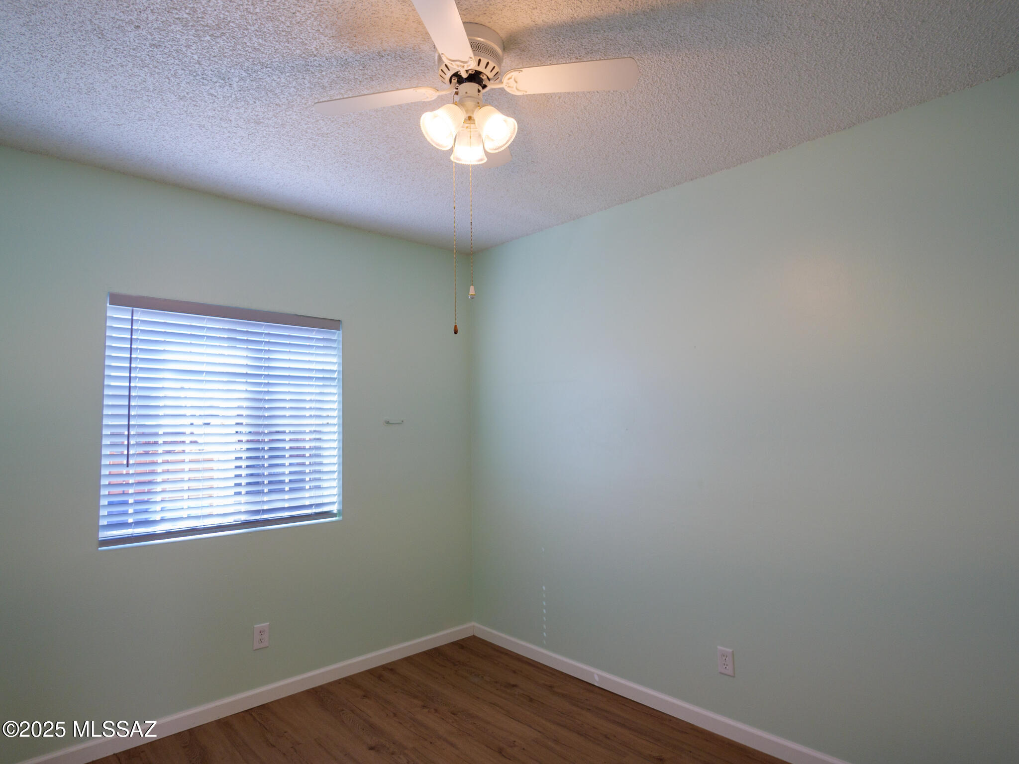 Pantano Park Townhouses - Residential Lease