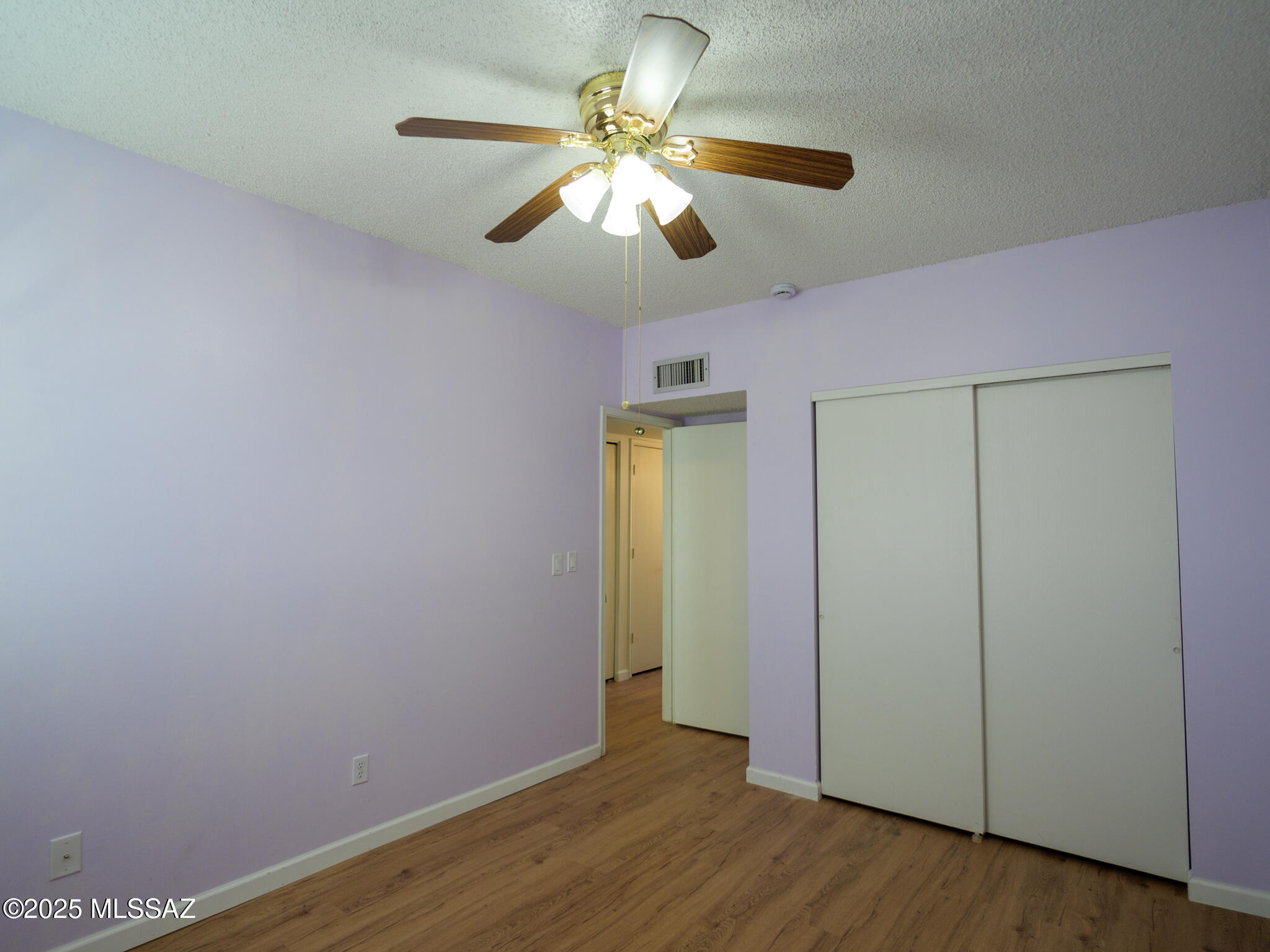 Pantano Park Townhouses - Residential Lease
