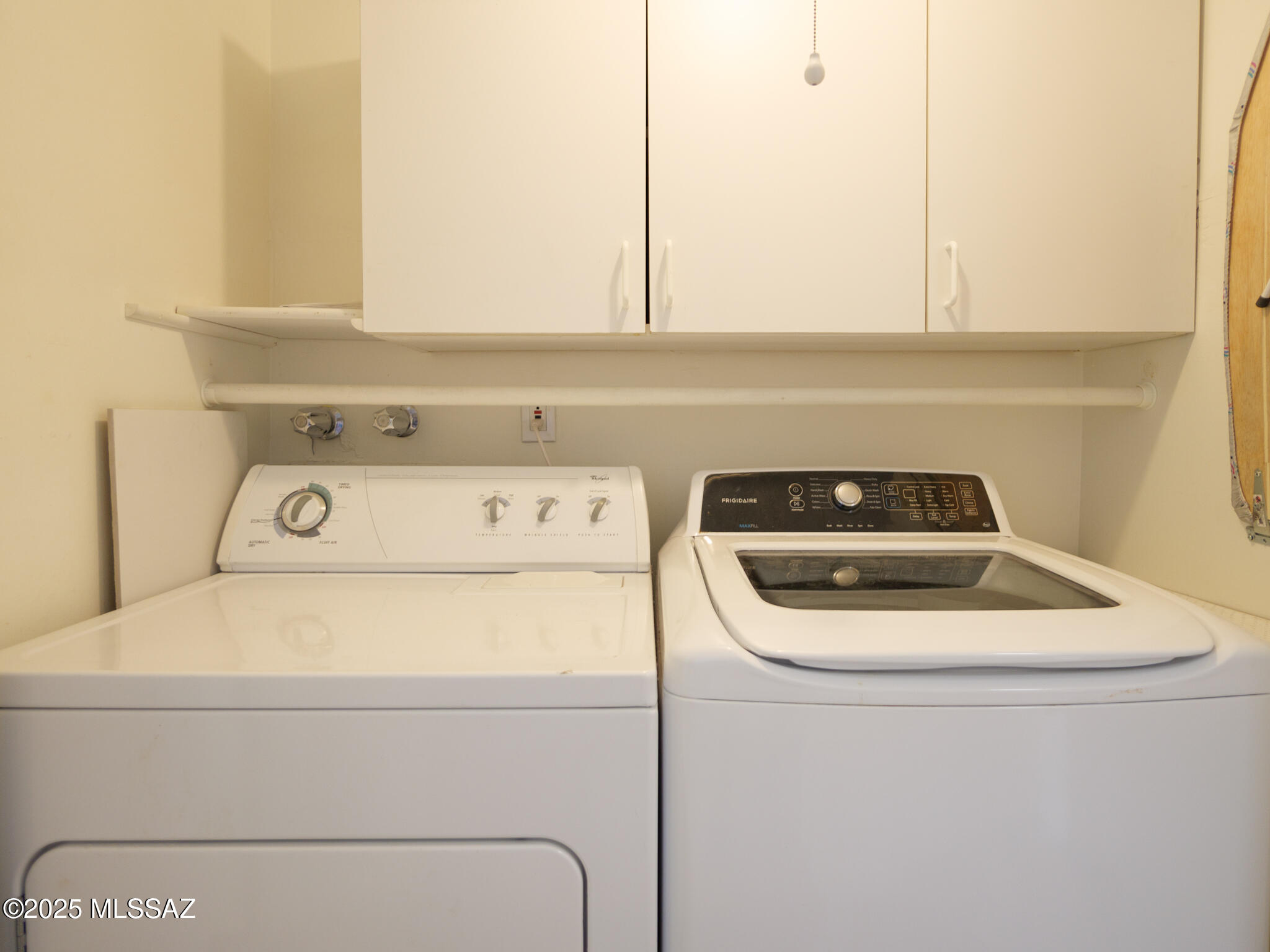 Pantano Park Townhouses - Residential Lease