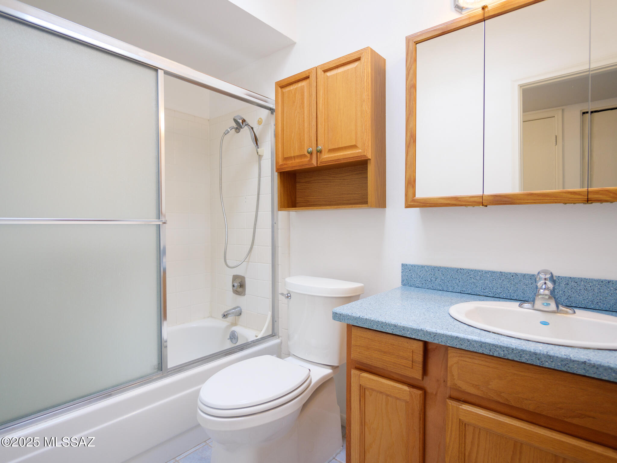 Pantano Park Townhouses - Residential Lease
