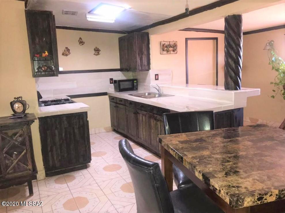 Pueblo Gardens - Residential